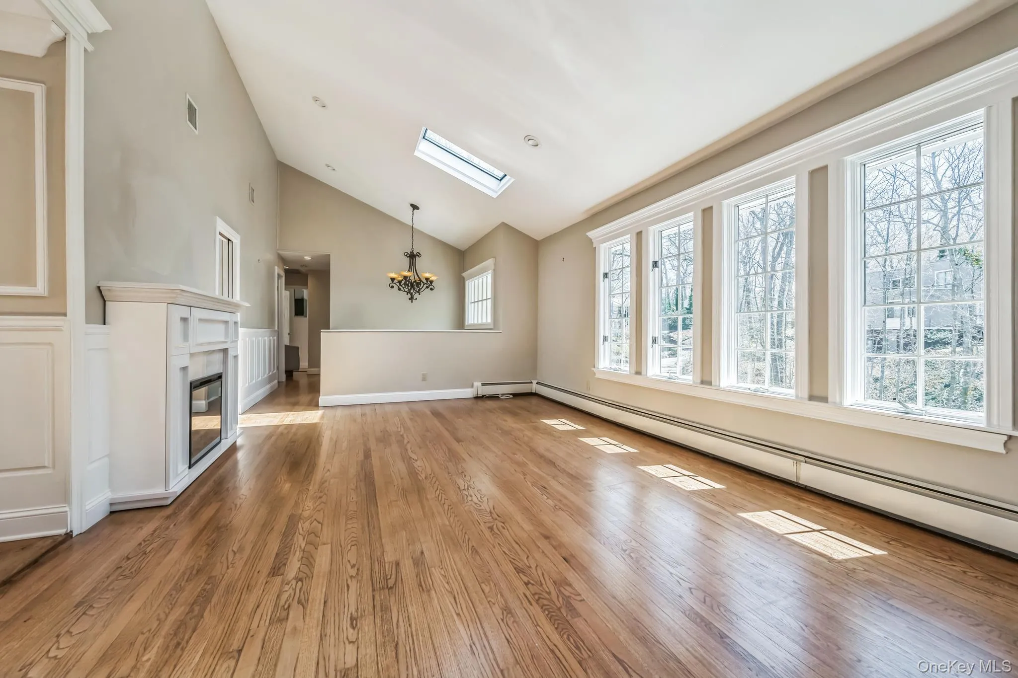 3 Glen Way, Huntington, NY, 4 Bedrooms Bedrooms, 8 Rooms Rooms,2 BathroomsBathrooms,Residential,For Rent,Glen,0,976192 3 Glen Way, Huntington, NY, 4 Bedrooms Bedrooms, 8 Rooms Rooms,2 BathroomsBathrooms,Residential,For Rent,Glen,0,976192