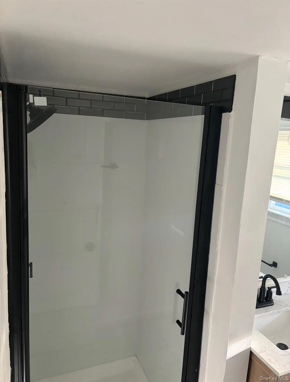 68 Winges Avenue, Brookhaven, NY, 1 Bedroom Bedrooms, 2 Rooms Rooms,1 BathroomBathrooms,Residential Lease,For Rent,Winges,0,976205 68 Winges Avenue, Brookhaven, NY, 1 Bedroom Bedrooms, 2 Rooms Rooms,1 BathroomBathrooms,Residential Lease,For Rent,Winges,0,976205