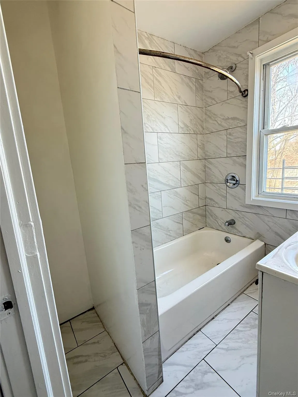 136 Fairview Boulevard, Hempstead, NY, 3 Bedrooms Bedrooms, 4 Rooms Rooms,1 BathroomBathrooms,Residential Lease,For Rent,Fairview,0,976215 136 Fairview Boulevard, Hempstead, NY, 3 Bedrooms Bedrooms, 4 Rooms Rooms,1 BathroomBathrooms,Residential Lease,For Rent,Fairview,0,976215