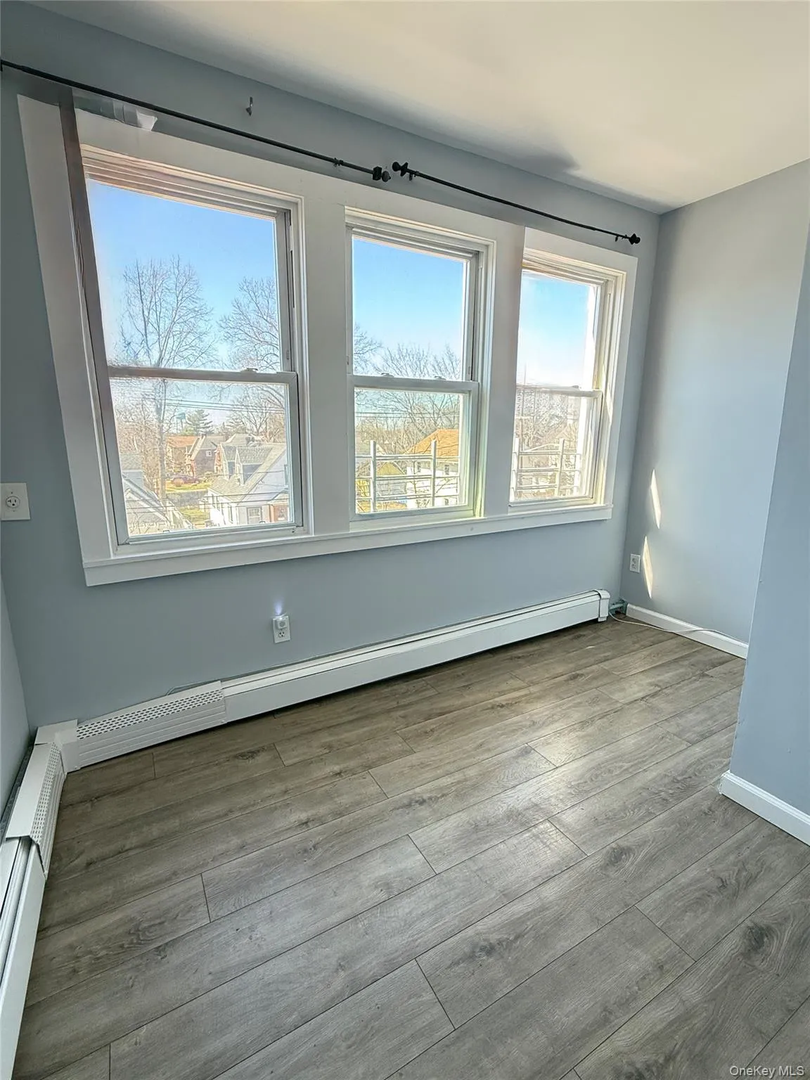 136 Fairview Boulevard, Hempstead, NY, 3 Bedrooms Bedrooms, 4 Rooms Rooms,1 BathroomBathrooms,Residential Lease,For Rent,Fairview,0,976215 136 Fairview Boulevard, Hempstead, NY, 3 Bedrooms Bedrooms, 4 Rooms Rooms,1 BathroomBathrooms,Residential Lease,For Rent,Fairview,0,976215