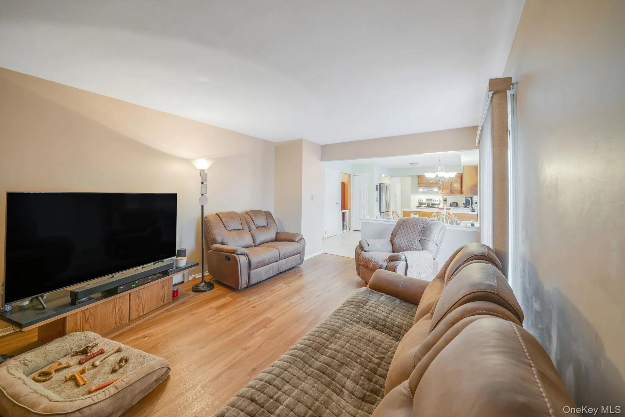427 Bicycle Path, Brookhaven, NY, 4 Bedrooms Bedrooms, 10 Rooms Rooms,2 BathroomsBathrooms,Residential,For Rent,Bicycle,0,976227 427 Bicycle Path, Brookhaven, NY, 4 Bedrooms Bedrooms, 10 Rooms Rooms,2 BathroomsBathrooms,Residential,For Rent,Bicycle,0,976227