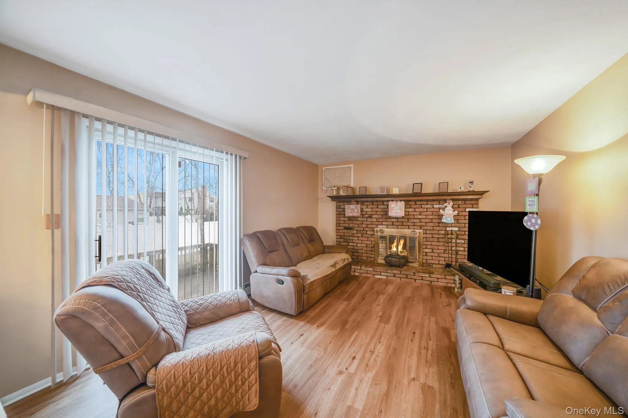 427 Bicycle Path, Brookhaven, NY, 4 Bedrooms Bedrooms, 10 Rooms Rooms,2 BathroomsBathrooms,Residential,For Rent,Bicycle,0,976227 427 Bicycle Path, Brookhaven, NY, 4 Bedrooms Bedrooms, 10 Rooms Rooms,2 BathroomsBathrooms,Residential,For Rent,Bicycle,0,976227