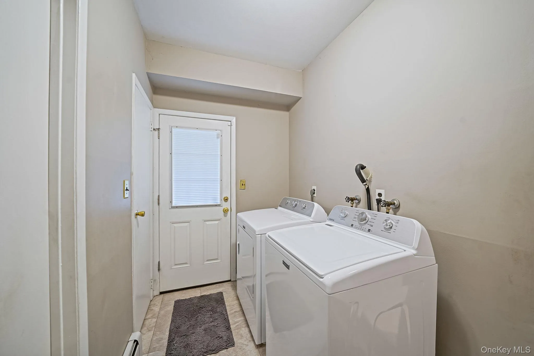 427 Bicycle Path, Brookhaven, NY, 4 Bedrooms Bedrooms, 10 Rooms Rooms,2 BathroomsBathrooms,Residential,For Rent,Bicycle,0,976227 427 Bicycle Path, Brookhaven, NY, 4 Bedrooms Bedrooms, 10 Rooms Rooms,2 BathroomsBathrooms,Residential,For Rent,Bicycle,0,976227