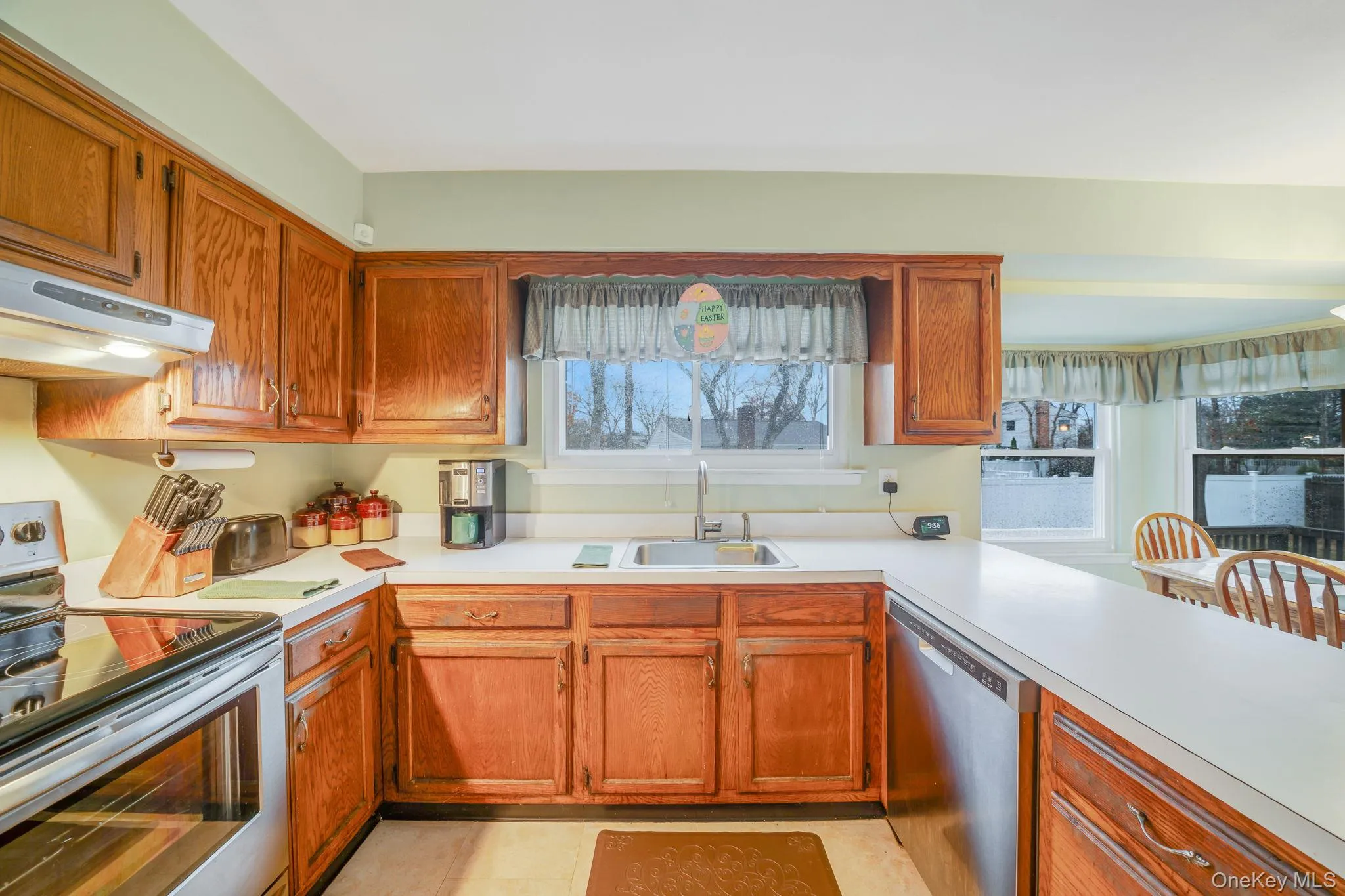 427 Bicycle Path, Brookhaven, NY, 4 Bedrooms Bedrooms, 10 Rooms Rooms,2 BathroomsBathrooms,Residential,For Rent,Bicycle,0,976227 427 Bicycle Path, Brookhaven, NY, 4 Bedrooms Bedrooms, 10 Rooms Rooms,2 BathroomsBathrooms,Residential,For Rent,Bicycle,0,976227