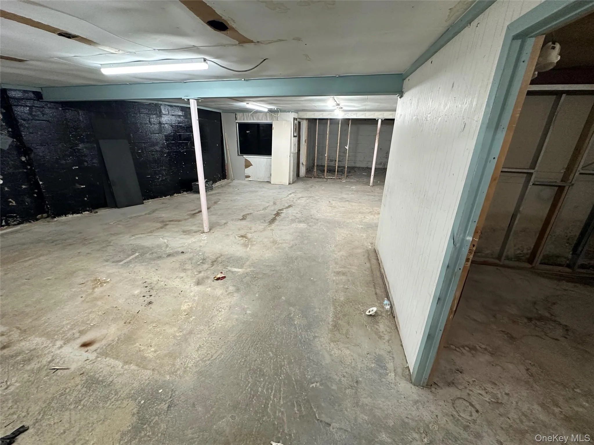 201 Sunrise Highway, Hempstead, NY, ,Commercial Lease,For Rent,Sunrise,0,976232 201 Sunrise Highway, Hempstead, NY, ,Commercial Lease,For Rent,Sunrise,0,976232