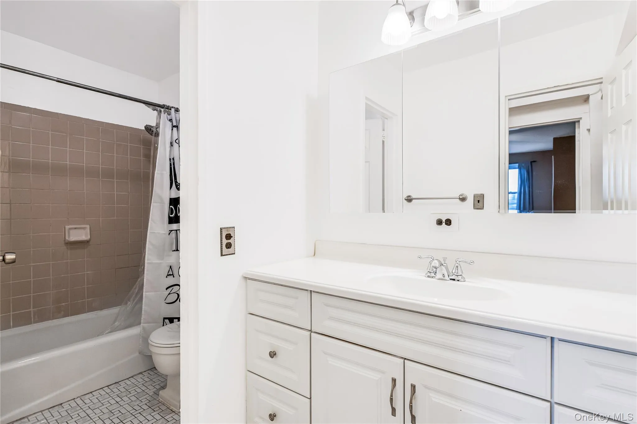 11 Balint Drive, Yonkers, NY, 1 Bedroom Bedrooms, 3 Rooms Rooms,1 BathroomBathrooms,Residential,For Rent,Balint,0,976235 11 Balint Drive, Yonkers, NY, 1 Bedroom Bedrooms, 3 Rooms Rooms,1 BathroomBathrooms,Residential,For Rent,Balint,0,976235