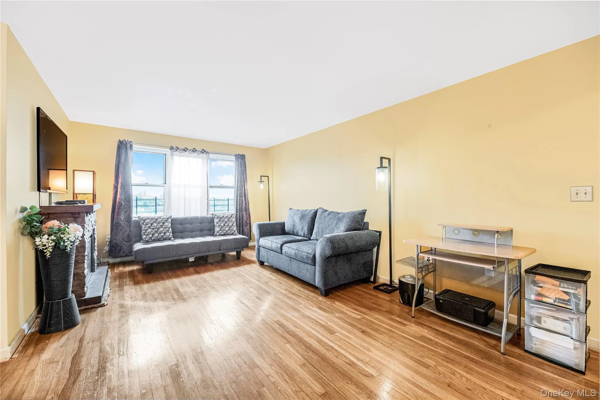 11 Balint Drive, Yonkers, NY, 1 Bedroom Bedrooms, 3 Rooms Rooms,1 BathroomBathrooms,Residential,For Rent,Balint,0,976235 11 Balint Drive, Yonkers, NY, 1 Bedroom Bedrooms, 3 Rooms Rooms,1 BathroomBathrooms,Residential,For Rent,Balint,0,976235