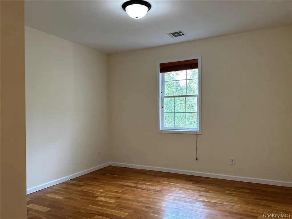 77 QUAKER Avenue, Cornwall, NY, 2 Bedrooms Bedrooms, 4 Rooms Rooms,2 BathroomsBathrooms,Residential Lease,For Rent,QUAKER,0,976241 77 QUAKER Avenue, Cornwall, NY, 2 Bedrooms Bedrooms, 4 Rooms Rooms,2 BathroomsBathrooms,Residential Lease,For Rent,QUAKER,0,976241