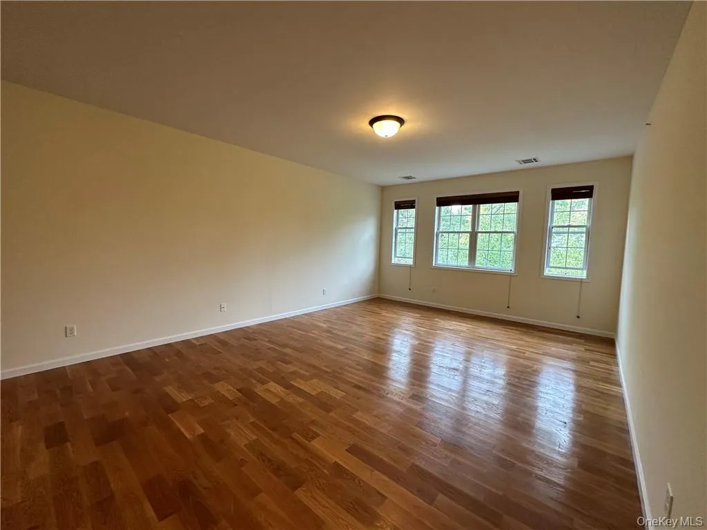 77 QUAKER Avenue, Cornwall, NY, 2 Bedrooms Bedrooms, 4 Rooms Rooms,2 BathroomsBathrooms,Residential Lease,For Rent,QUAKER,0,976241 77 QUAKER Avenue, Cornwall, NY, 2 Bedrooms Bedrooms, 4 Rooms Rooms,2 BathroomsBathrooms,Residential Lease,For Rent,QUAKER,0,976241