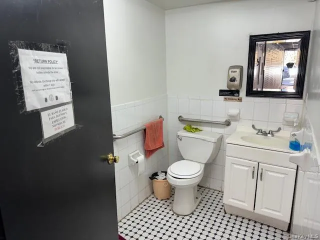 95-08 35th Avenue, New York, NY, ,Commercial Lease,For Rent,35th,0,976268 95-08 35th Avenue, New York, NY, ,Commercial Lease,For Rent,35th,0,976268