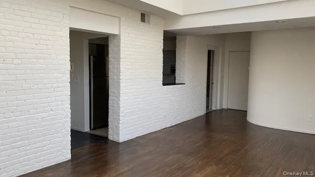 110 Mill Street, Poughkeepsie, NY, 1 Bedroom Bedrooms, 4 Rooms Rooms,1 BathroomBathrooms,Residential Lease,For Rent,Mill,0,976276 110 Mill Street, Poughkeepsie, NY, 1 Bedroom Bedrooms, 4 Rooms Rooms,1 BathroomBathrooms,Residential Lease,For Rent,Mill,0,976276