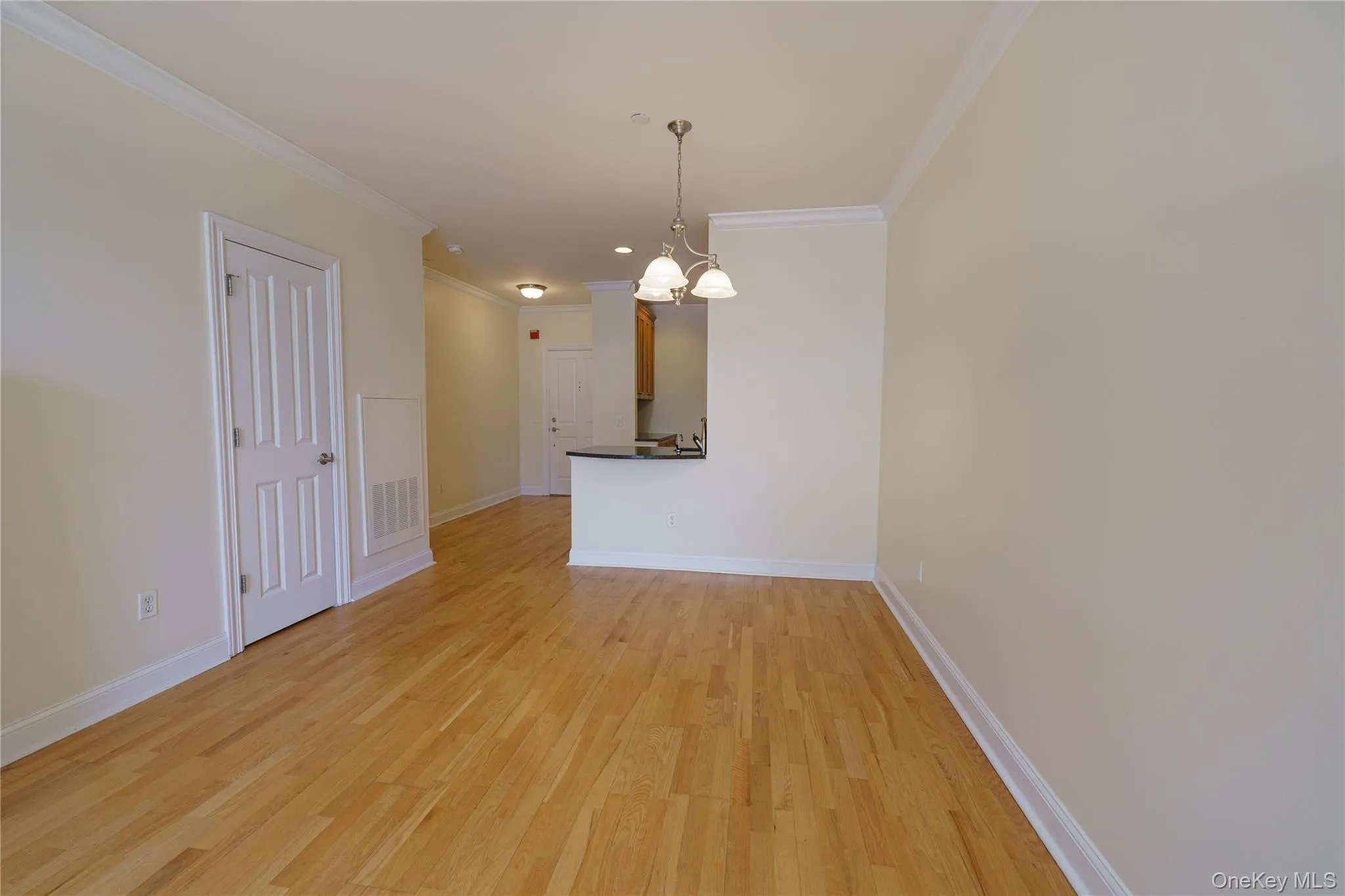 55 1st Street, Pelham, NY, 1 Bedroom Bedrooms, 4 Rooms Rooms,1 BathroomBathrooms,Residential Lease,For Rent,1st,0,976282 55 1st Street, Pelham, NY, 1 Bedroom Bedrooms, 4 Rooms Rooms,1 BathroomBathrooms,Residential Lease,For Rent,1st,0,976282