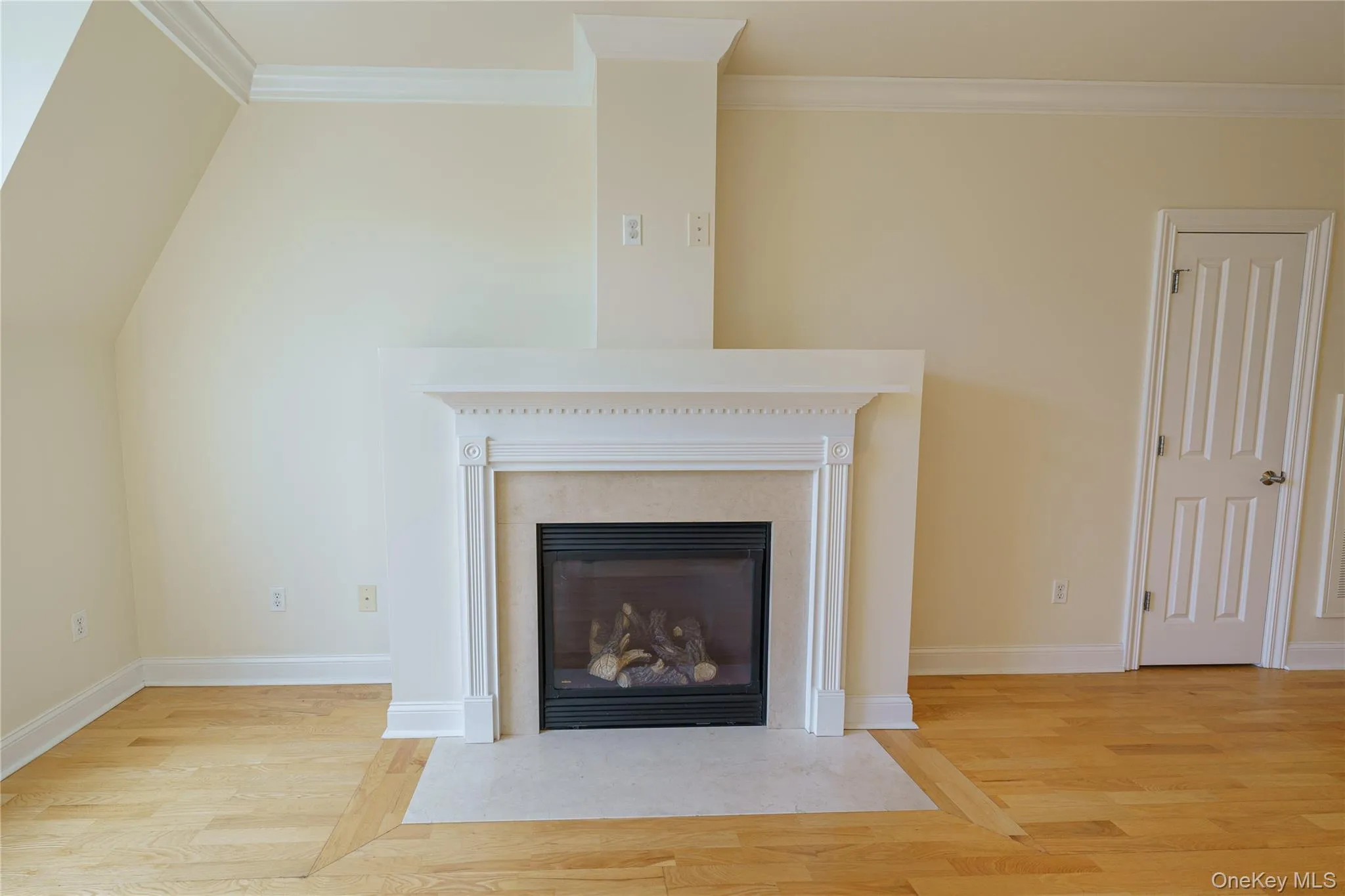 55 1st Street, Pelham, NY, 1 Bedroom Bedrooms, 4 Rooms Rooms,1 BathroomBathrooms,Residential Lease,For Rent,1st,0,976282 55 1st Street, Pelham, NY, 1 Bedroom Bedrooms, 4 Rooms Rooms,1 BathroomBathrooms,Residential Lease,For Rent,1st,0,976282