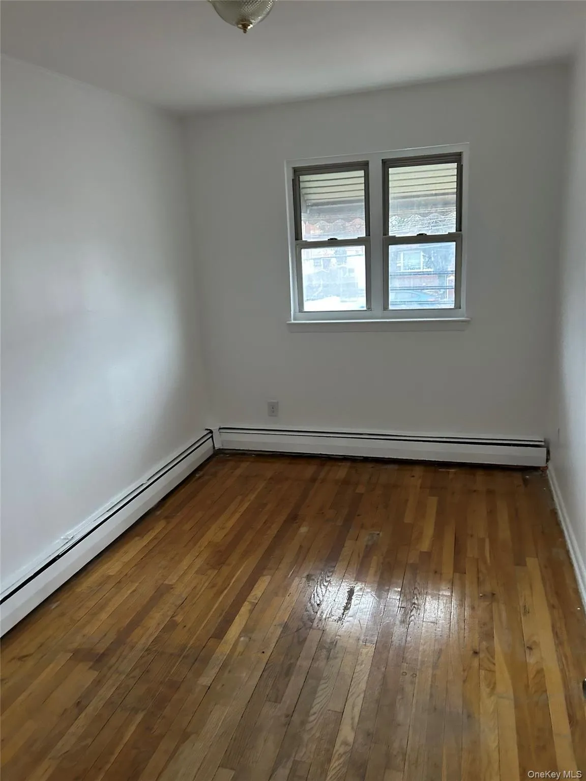 3627 Marolla Place, New York, NY, 3 Bedrooms Bedrooms, 5 Rooms Rooms,1 BathroomBathrooms,Residential Lease,For Rent,Marolla Place,0,976286 3627 Marolla Place, New York, NY, 3 Bedrooms Bedrooms, 5 Rooms Rooms,1 BathroomBathrooms,Residential Lease,For Rent,Marolla Place,0,976286