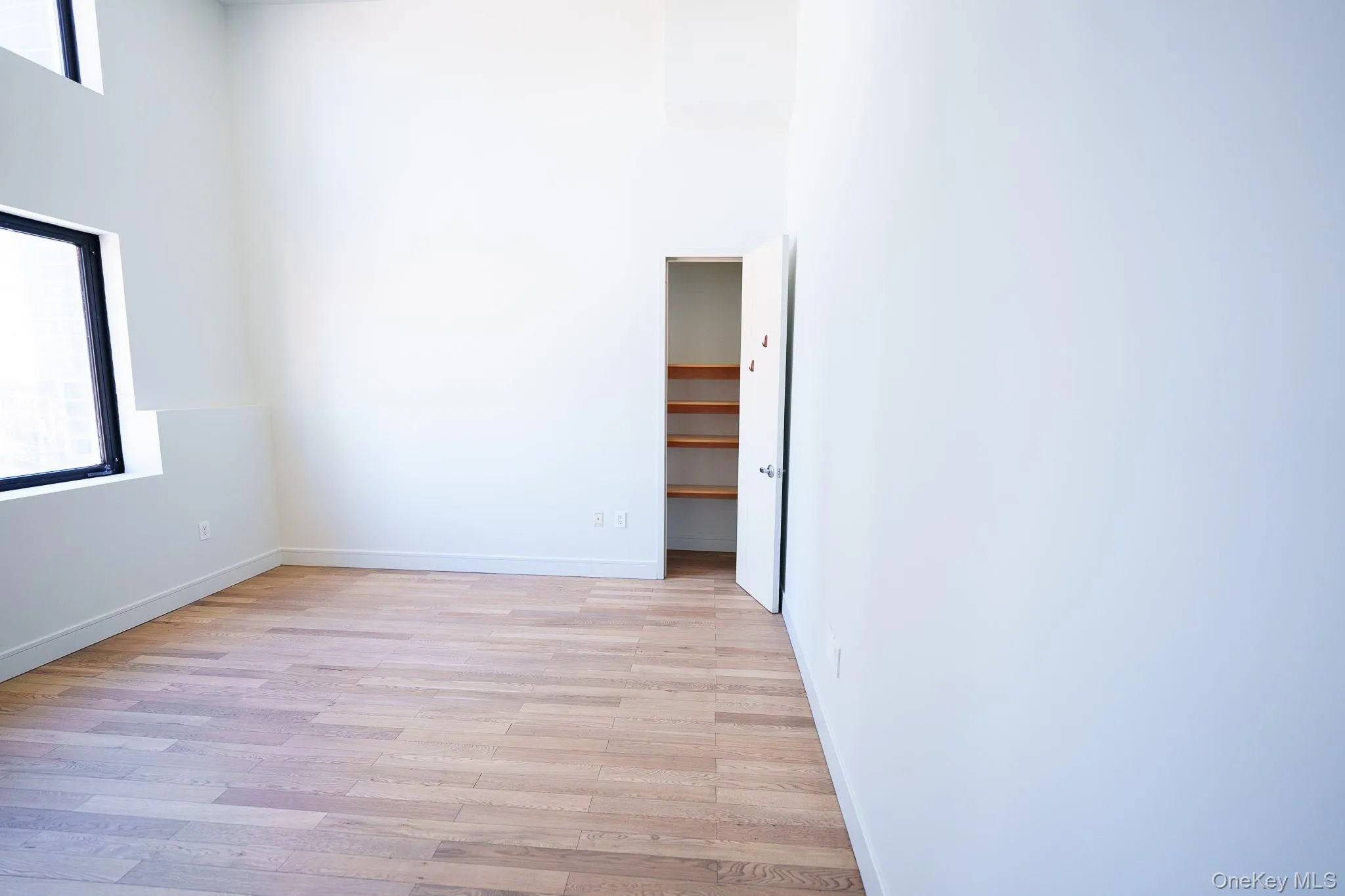 25 Leroy Place, New Rochelle, NY, 2 Bedrooms Bedrooms, 4 Rooms Rooms,2 BathroomsBathrooms,Residential Lease,For Rent,Leroy,0,976290 25 Leroy Place, New Rochelle, NY, 2 Bedrooms Bedrooms, 4 Rooms Rooms,2 BathroomsBathrooms,Residential Lease,For Rent,Leroy,0,976290