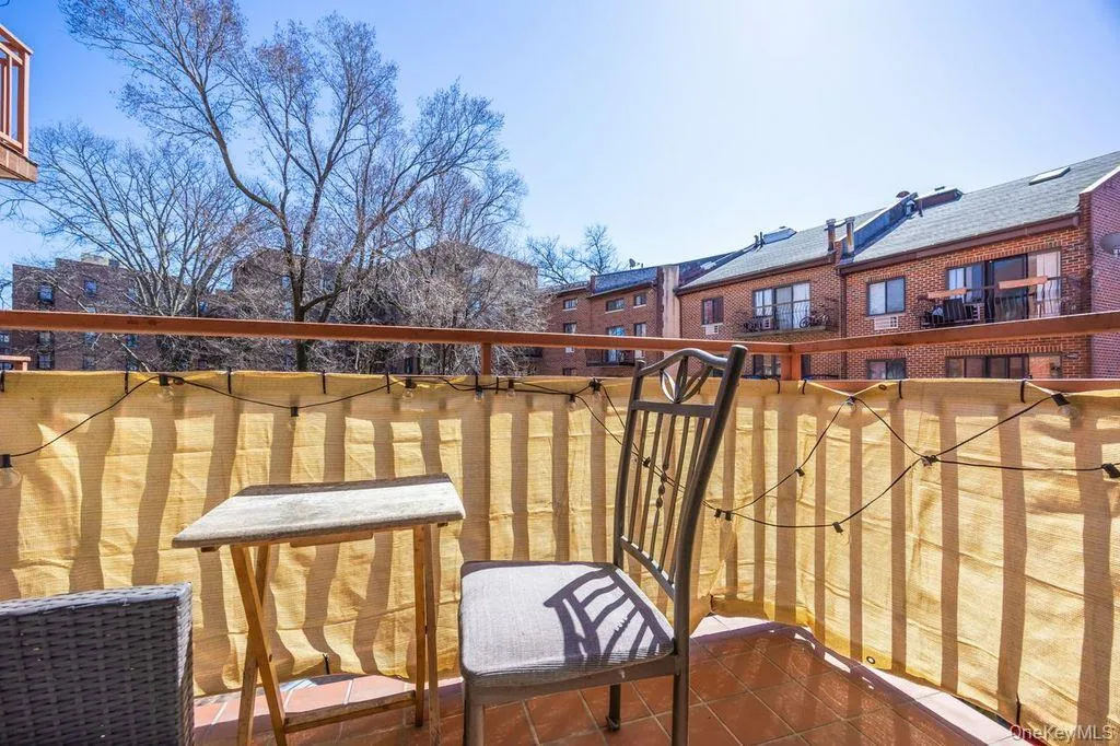 141-16 84th Drive, New York, NY, 2 Bedrooms Bedrooms, 4 Rooms Rooms,2 BathroomsBathrooms,Residential,For Rent,84th,0,976292 141-16 84th Drive, New York, NY, 2 Bedrooms Bedrooms, 4 Rooms Rooms,2 BathroomsBathrooms,Residential,For Rent,84th,0,976292