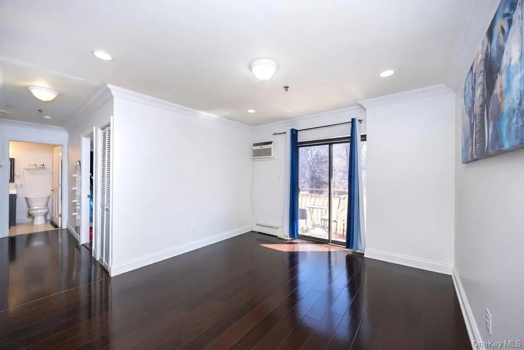 141-16 84th Drive, New York, NY, 2 Bedrooms Bedrooms, 4 Rooms Rooms,2 BathroomsBathrooms,Residential,For Rent,84th,0,976292 141-16 84th Drive, New York, NY, 2 Bedrooms Bedrooms, 4 Rooms Rooms,2 BathroomsBathrooms,Residential,For Rent,84th,0,976292
