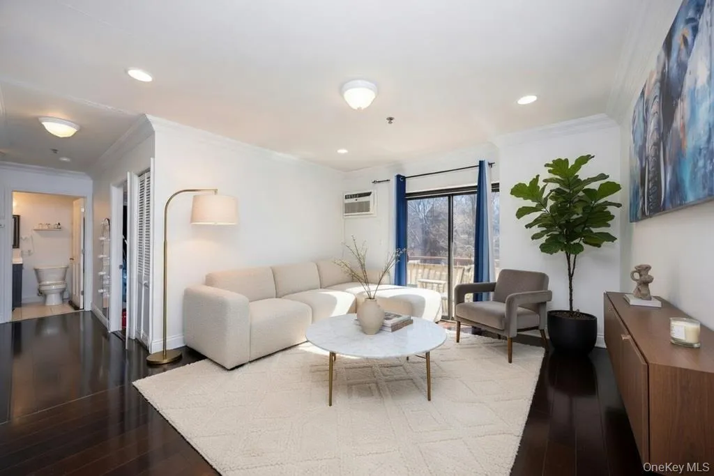 141-16 84th Drive, New York, NY, 2 Bedrooms Bedrooms, 4 Rooms Rooms,2 BathroomsBathrooms,Residential,For Rent,84th,0,976292 141-16 84th Drive, New York, NY, 2 Bedrooms Bedrooms, 4 Rooms Rooms,2 BathroomsBathrooms,Residential,For Rent,84th,0,976292