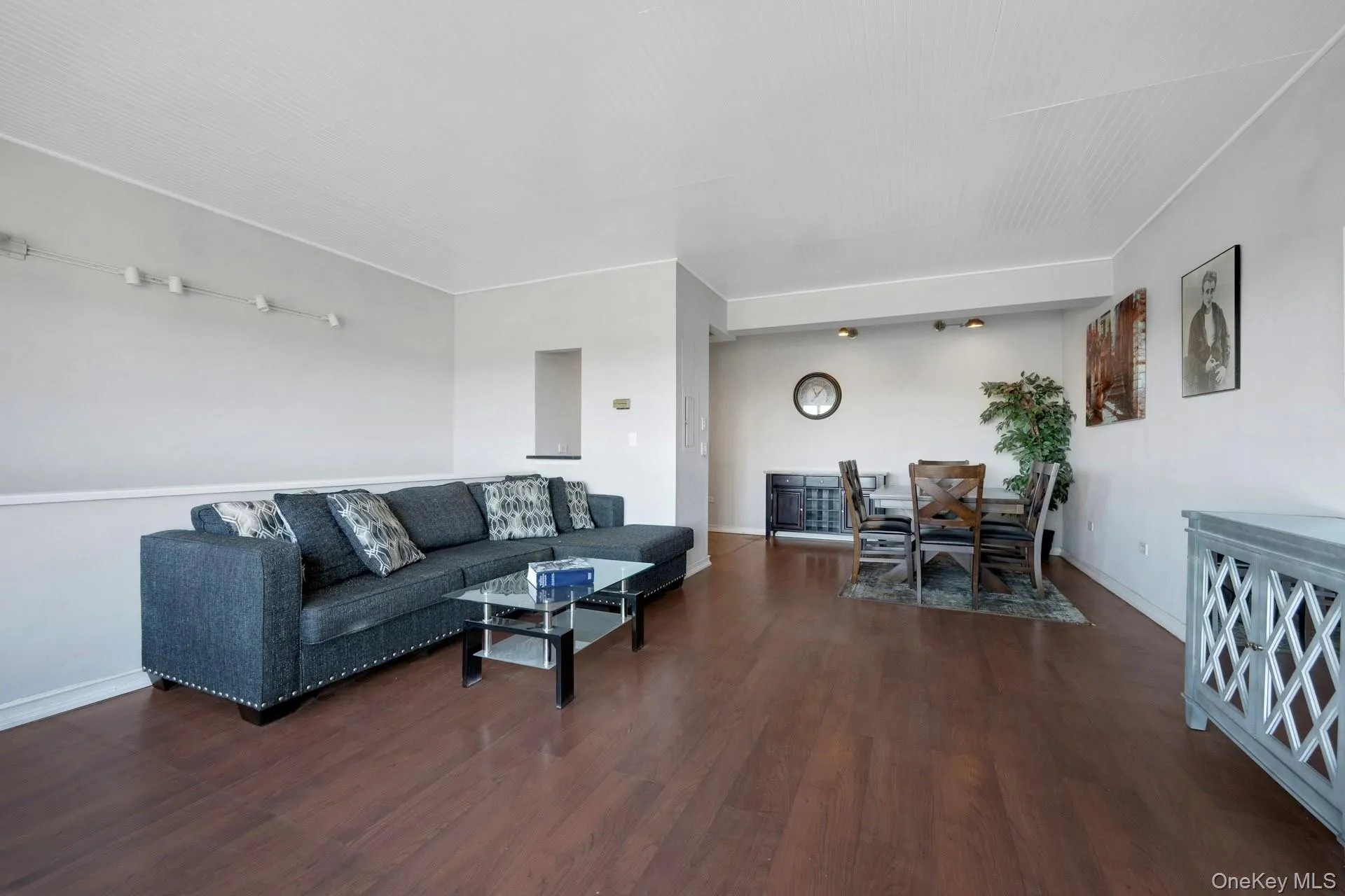 1 Landmark Square, Rye Town, NY, 1 Bedroom Bedrooms, 3 Rooms Rooms,1 BathroomBathrooms,Residential,For Rent,Landmark,0,976305 1 Landmark Square, Rye Town, NY, 1 Bedroom Bedrooms, 3 Rooms Rooms,1 BathroomBathrooms,Residential,For Rent,Landmark,0,976305
