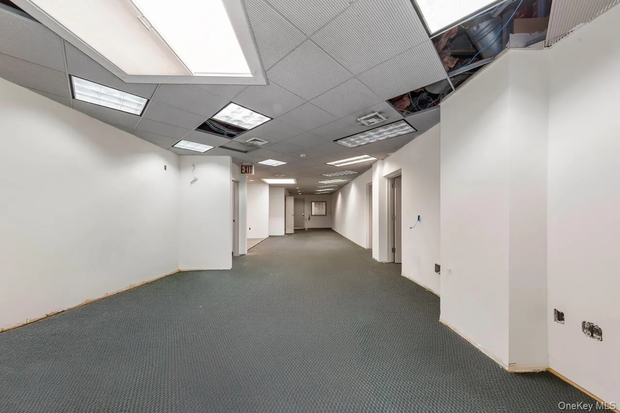 40-08 Warren Street, New York, NY, ,Commercial Lease,For Rent,Warren,0,976323 40-08 Warren Street, New York, NY, ,Commercial Lease,For Rent,Warren,0,976323