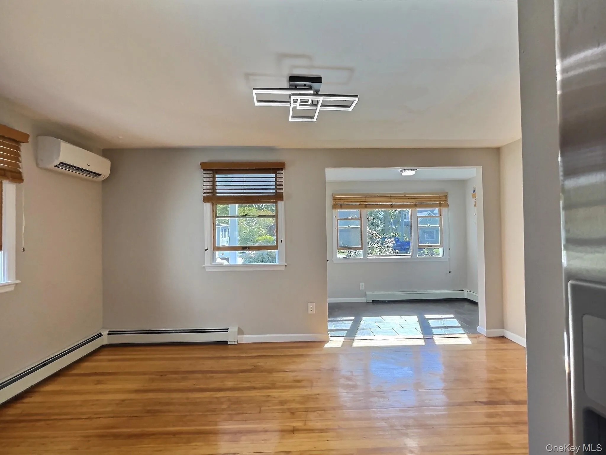 31 Grove Street, Islip, NY, 2 Bedrooms Bedrooms, 5 Rooms Rooms,1 BathroomBathrooms,Residential Lease,For Rent,Grove,0,976326 31 Grove Street, Islip, NY, 2 Bedrooms Bedrooms, 5 Rooms Rooms,1 BathroomBathrooms,Residential Lease,For Rent,Grove,0,976326