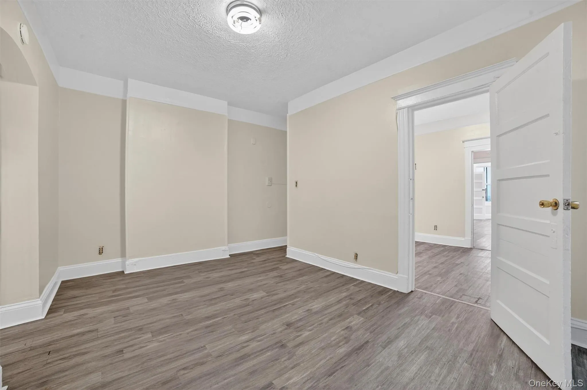 52 Groshon Avenue, Yonkers, NY, 3 Bedrooms Bedrooms, 8 Rooms Rooms,1 BathroomBathrooms,Residential Lease,For Rent,Groshon,0,976327 52 Groshon Avenue, Yonkers, NY, 3 Bedrooms Bedrooms, 8 Rooms Rooms,1 BathroomBathrooms,Residential Lease,For Rent,Groshon,0,976327