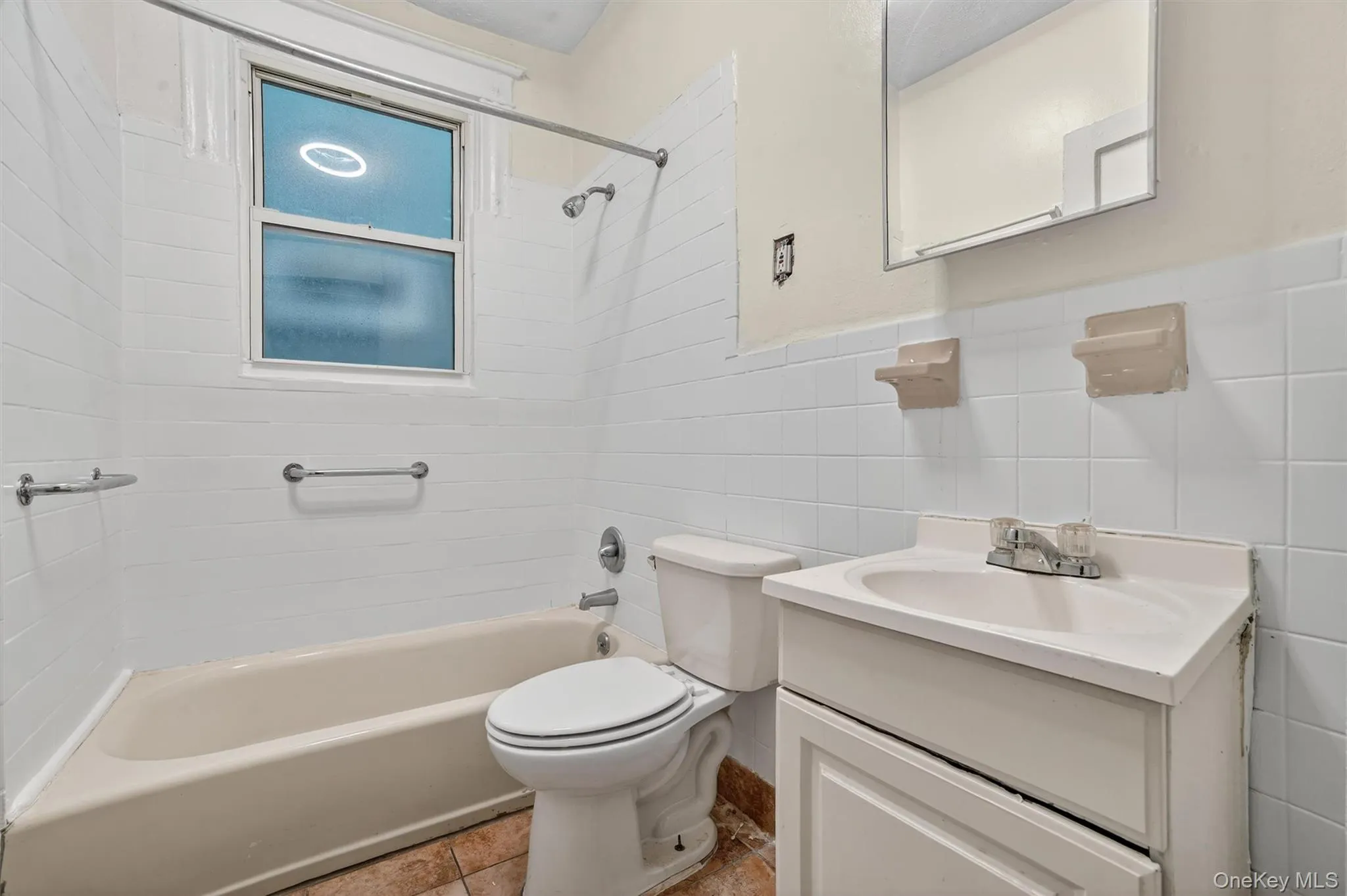 52 Groshon Avenue, Yonkers, NY, 3 Bedrooms Bedrooms, 8 Rooms Rooms,1 BathroomBathrooms,Residential Lease,For Rent,Groshon,0,976327 52 Groshon Avenue, Yonkers, NY, 3 Bedrooms Bedrooms, 8 Rooms Rooms,1 BathroomBathrooms,Residential Lease,For Rent,Groshon,0,976327