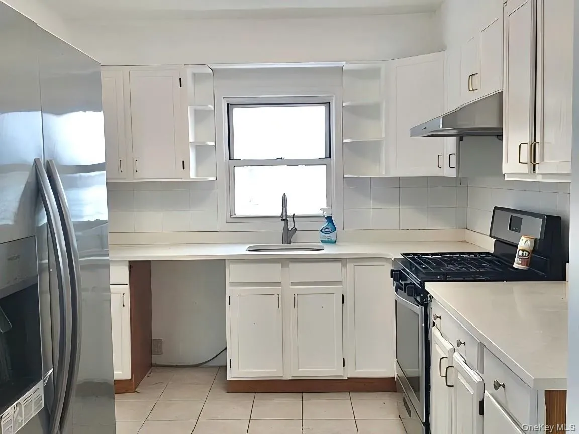 20926 45th Road, New York, NY, 3 Bedrooms Bedrooms, 6 Rooms Rooms,2 BathroomsBathrooms,Residential Lease,For Rent,45th,0,976353 20926 45th Road, New York, NY, 3 Bedrooms Bedrooms, 6 Rooms Rooms,2 BathroomsBathrooms,Residential Lease,For Rent,45th,0,976353