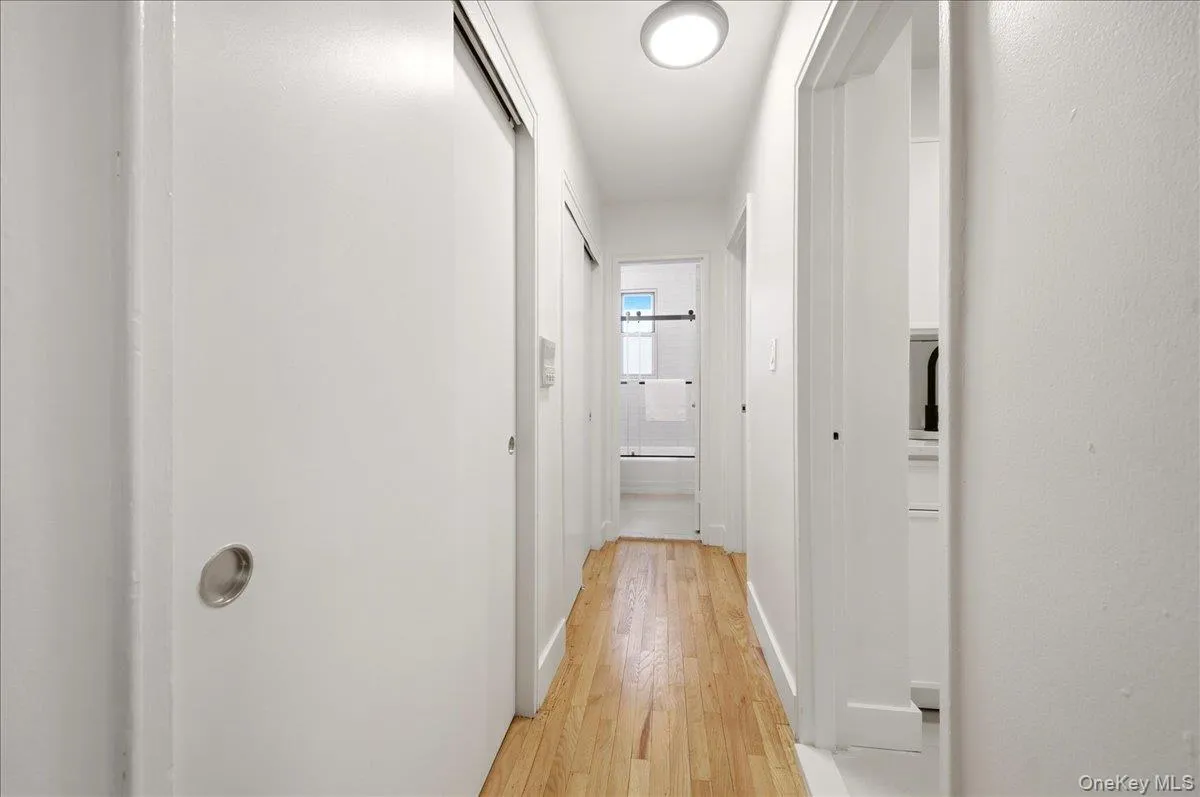 610 Waring Avenue, New York, NY, 2 Bedrooms Bedrooms, 4 Rooms Rooms,1 BathroomBathrooms,Residential Lease,For Rent,Waring,0,976356 610 Waring Avenue, New York, NY, 2 Bedrooms Bedrooms, 4 Rooms Rooms,1 BathroomBathrooms,Residential Lease,For Rent,Waring,0,976356