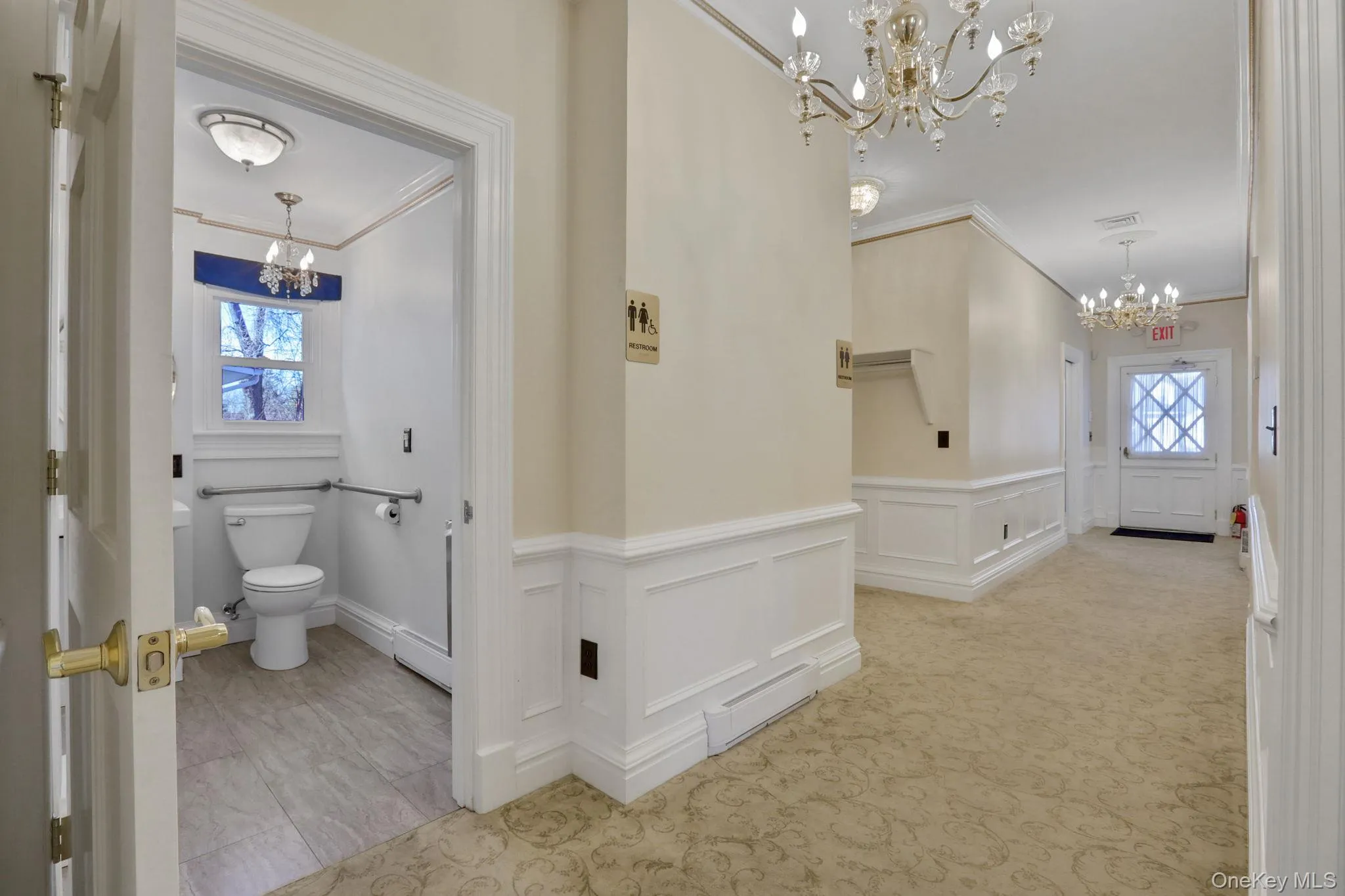 411 Albany Avenue, Kingston, NY, ,Commercial Lease,For Rent,Albany,0,976377 411 Albany Avenue, Kingston, NY, ,Commercial Lease,For Rent,Albany,0,976377