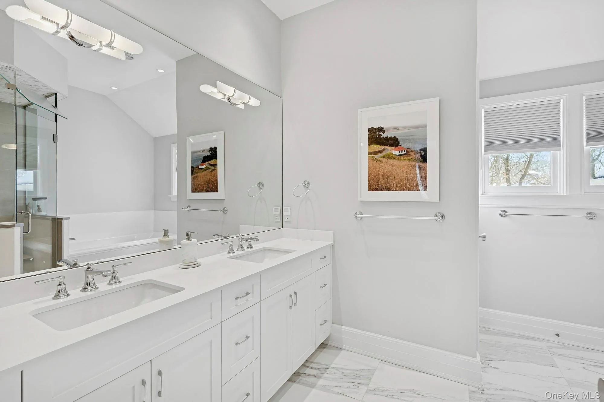 134A Montauk Highway, Southampton, NY, 4 Bedrooms Bedrooms, 11 Rooms Rooms,3 BathroomsBathrooms,Residential Lease,For Rent,Montauk,0,976380 134A Montauk Highway, Southampton, NY, 4 Bedrooms Bedrooms, 11 Rooms Rooms,3 BathroomsBathrooms,Residential Lease,For Rent,Montauk,0,976380