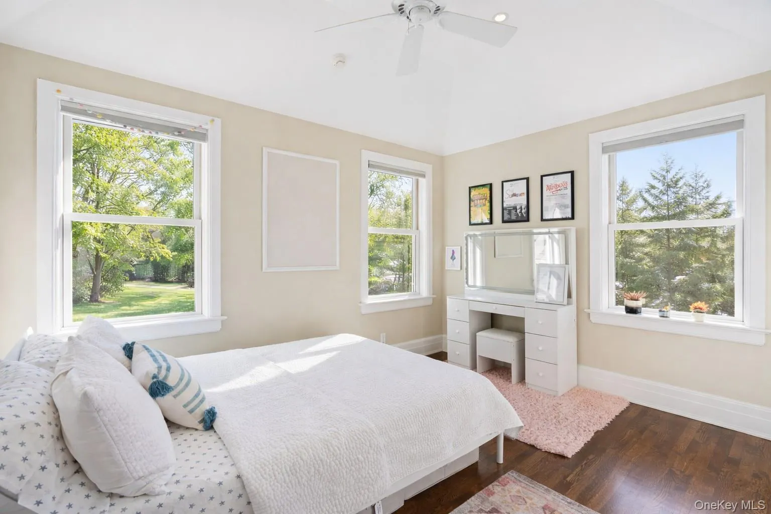 134A Montauk Highway, Southampton, NY, 4 Bedrooms Bedrooms, 11 Rooms Rooms,3 BathroomsBathrooms,Residential Lease,For Rent,Montauk,0,976380 134A Montauk Highway, Southampton, NY, 4 Bedrooms Bedrooms, 11 Rooms Rooms,3 BathroomsBathrooms,Residential Lease,For Rent,Montauk,0,976380