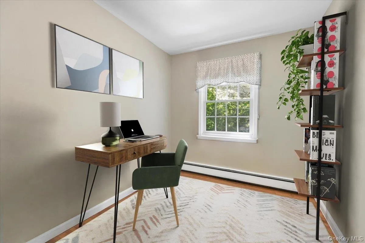 1 walk in closet currently an office 1 walk in closet currently an office