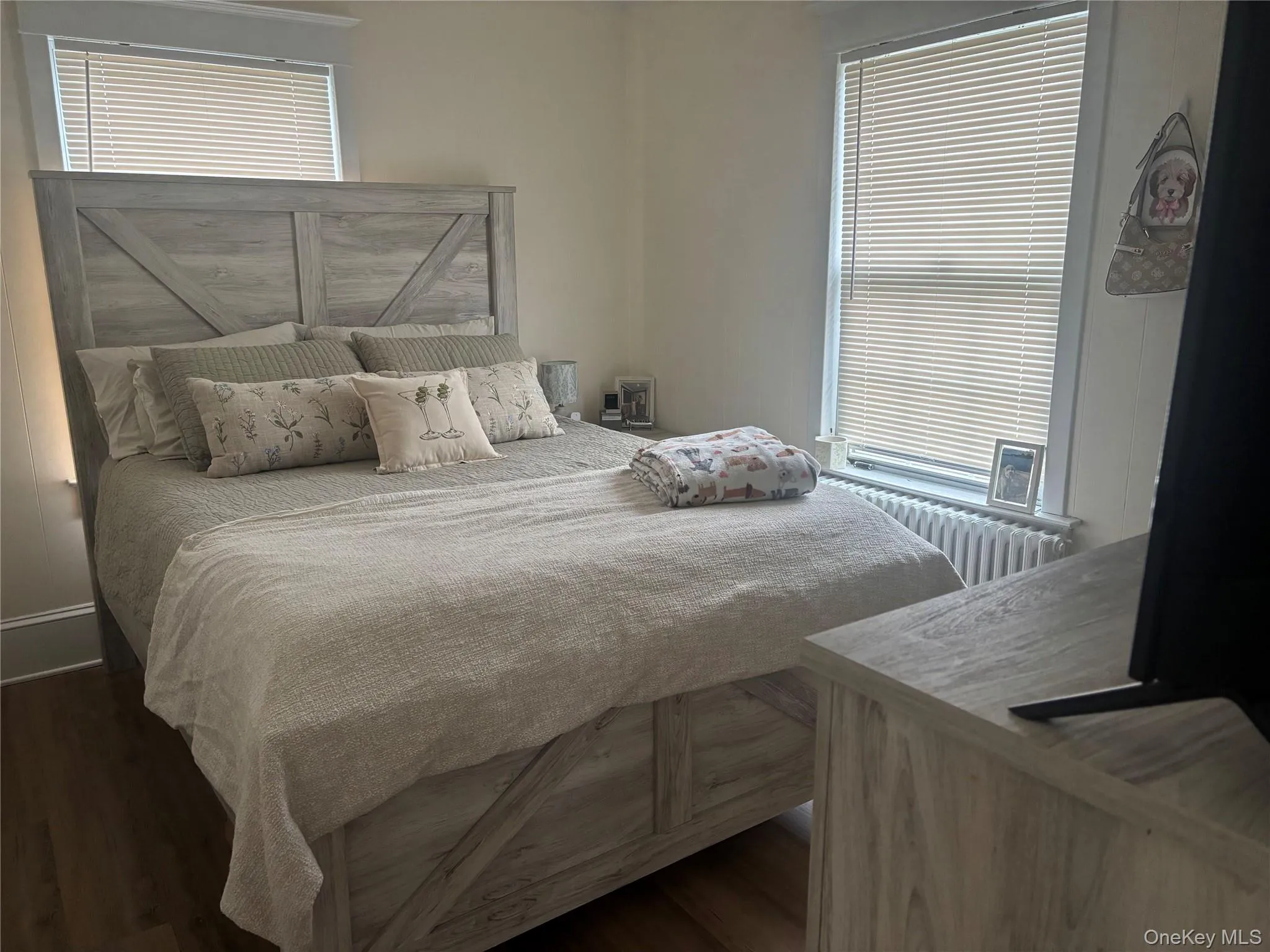 22 1st Street, Brookhaven, NY, 2 Bedrooms Bedrooms, 5 Rooms Rooms,1 BathroomBathrooms,Residential Lease,For Rent,1st,0,976388 22 1st Street, Brookhaven, NY, 2 Bedrooms Bedrooms, 5 Rooms Rooms,1 BathroomBathrooms,Residential Lease,For Rent,1st,0,976388