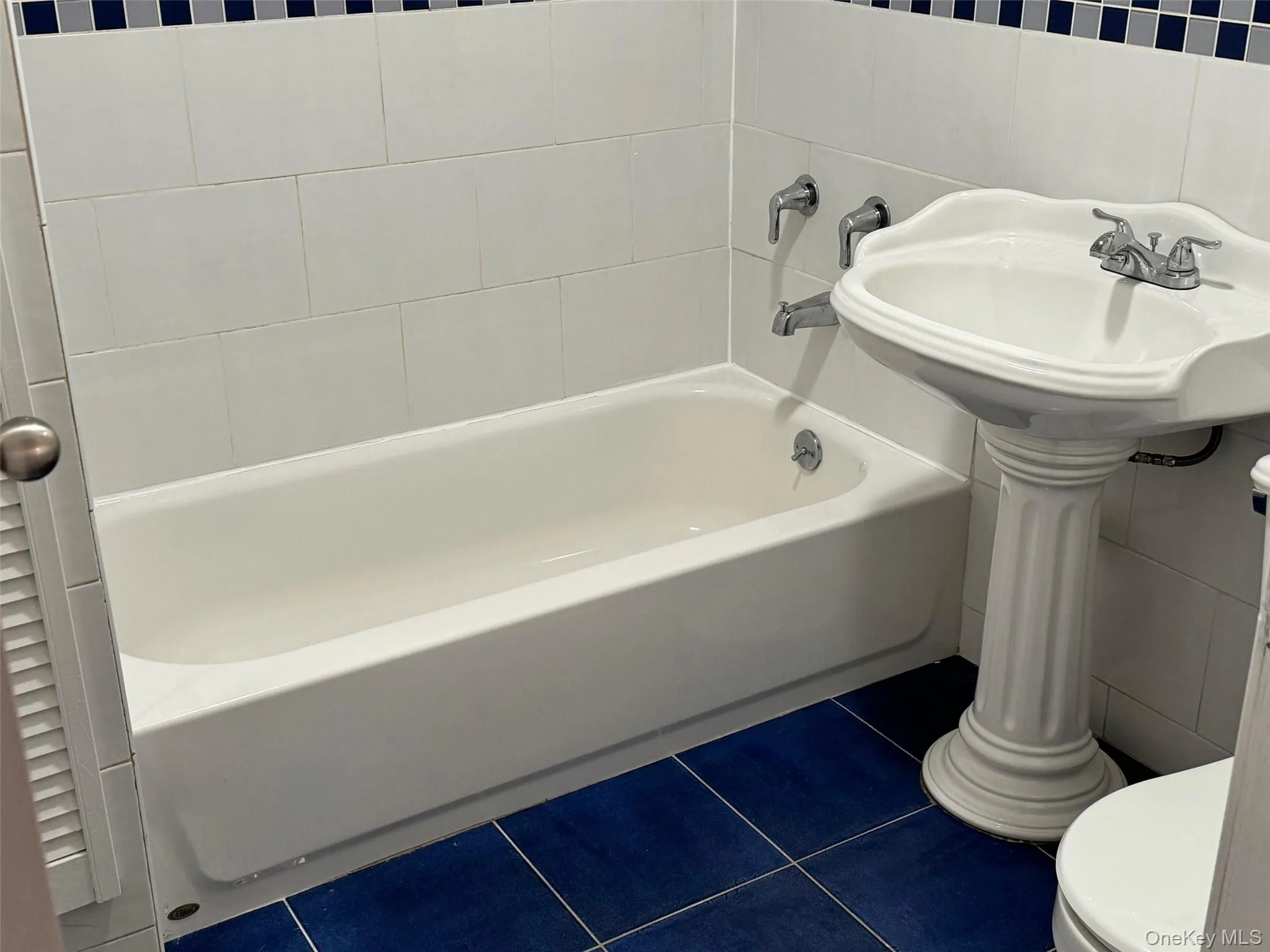 22 1st Street, Brookhaven, NY, 2 Bedrooms Bedrooms, 5 Rooms Rooms,1 BathroomBathrooms,Residential Lease,For Rent,1st,0,976388 22 1st Street, Brookhaven, NY, 2 Bedrooms Bedrooms, 5 Rooms Rooms,1 BathroomBathrooms,Residential Lease,For Rent,1st,0,976388