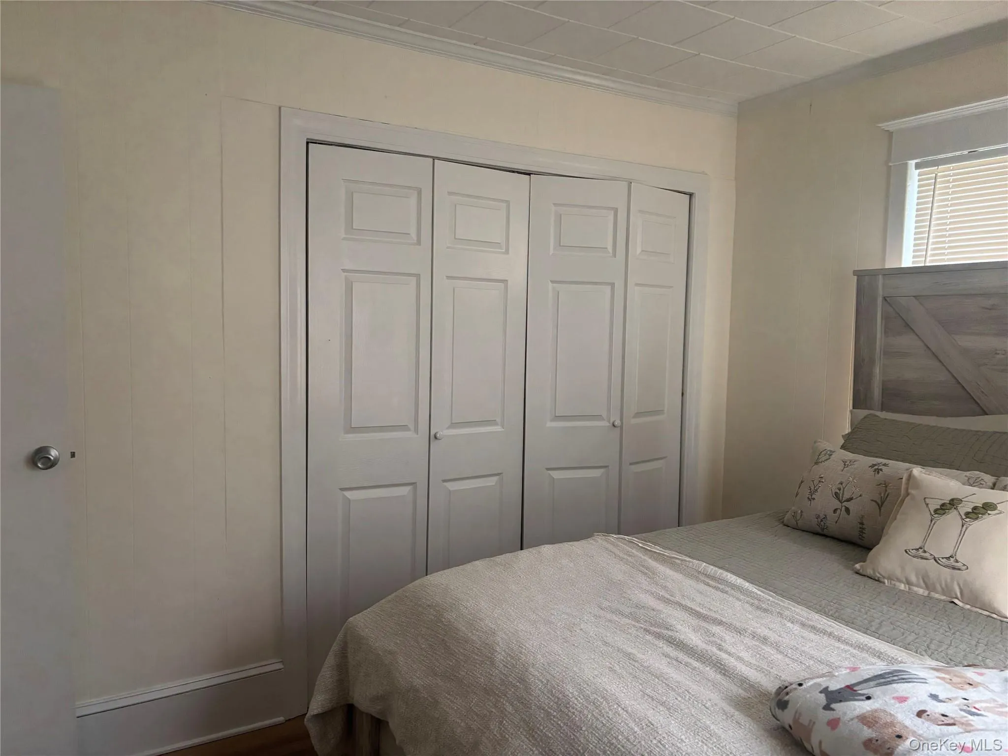 22 1st Street, Brookhaven, NY, 2 Bedrooms Bedrooms, 5 Rooms Rooms,1 BathroomBathrooms,Residential Lease,For Rent,1st,0,976388 22 1st Street, Brookhaven, NY, 2 Bedrooms Bedrooms, 5 Rooms Rooms,1 BathroomBathrooms,Residential Lease,For Rent,1st,0,976388