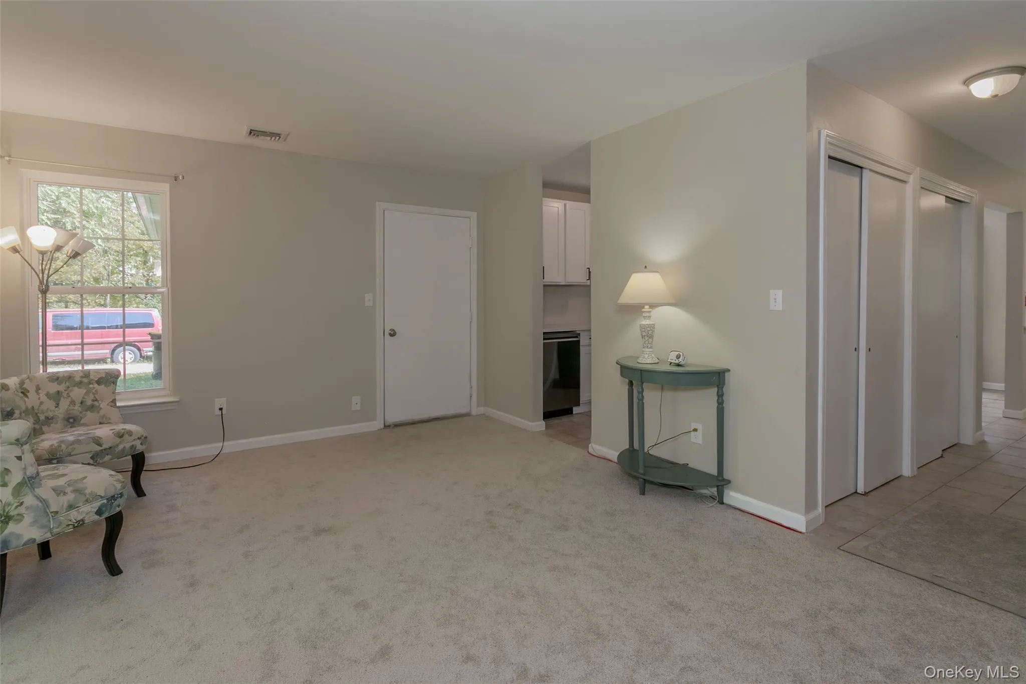 423 Kings Highway, Warwick (town), NY, 3 Bedrooms Bedrooms, 8 Rooms Rooms,1 BathroomBathrooms,Residential Lease,For Rent,Kings,0,976391 423 Kings Highway, Warwick (town), NY, 3 Bedrooms Bedrooms, 8 Rooms Rooms,1 BathroomBathrooms,Residential Lease,For Rent,Kings,0,976391