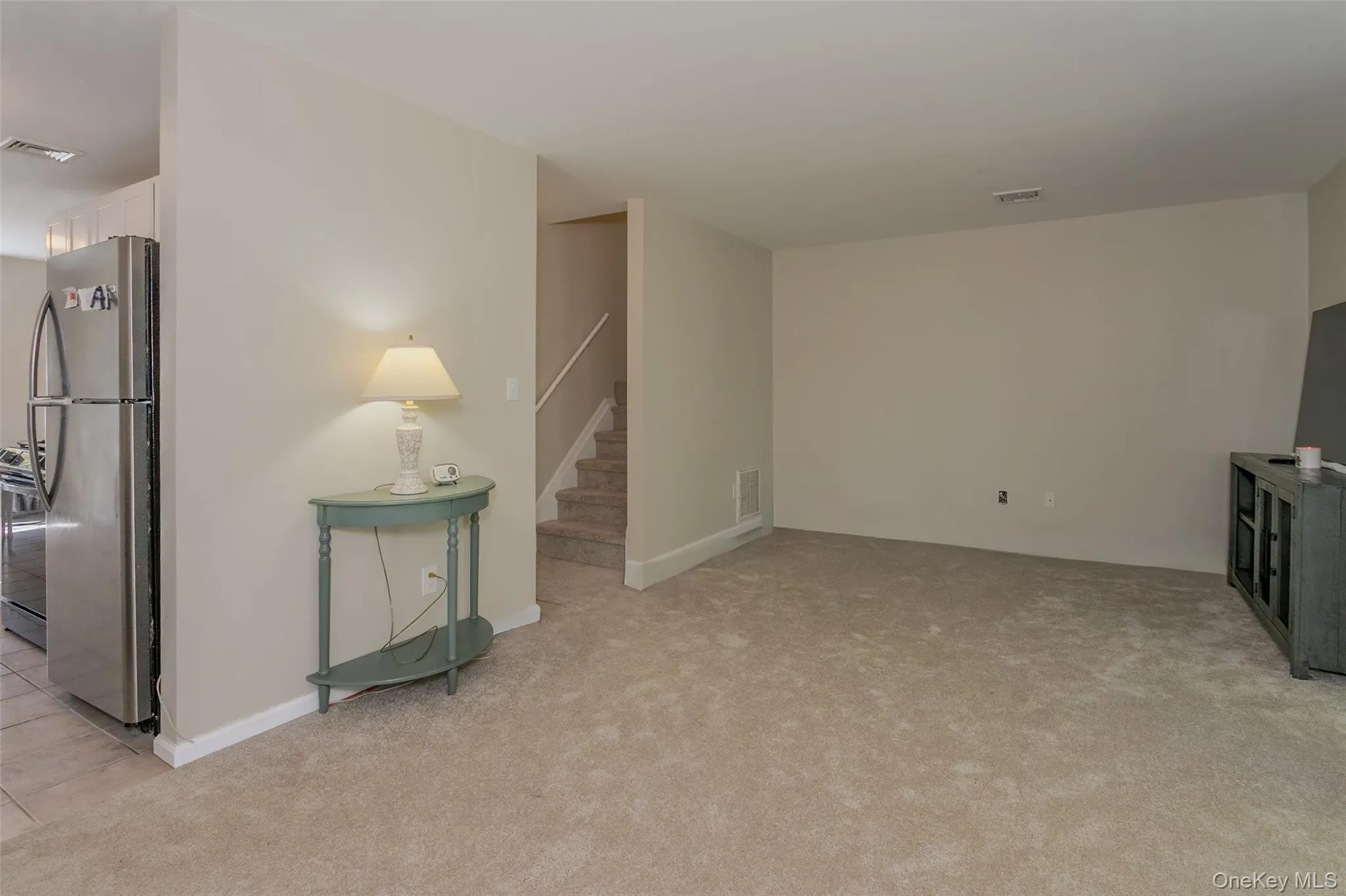 423 Kings Highway, Warwick (town), NY, 3 Bedrooms Bedrooms, 8 Rooms Rooms,1 BathroomBathrooms,Residential Lease,For Rent,Kings,0,976391 423 Kings Highway, Warwick (town), NY, 3 Bedrooms Bedrooms, 8 Rooms Rooms,1 BathroomBathrooms,Residential Lease,For Rent,Kings,0,976391