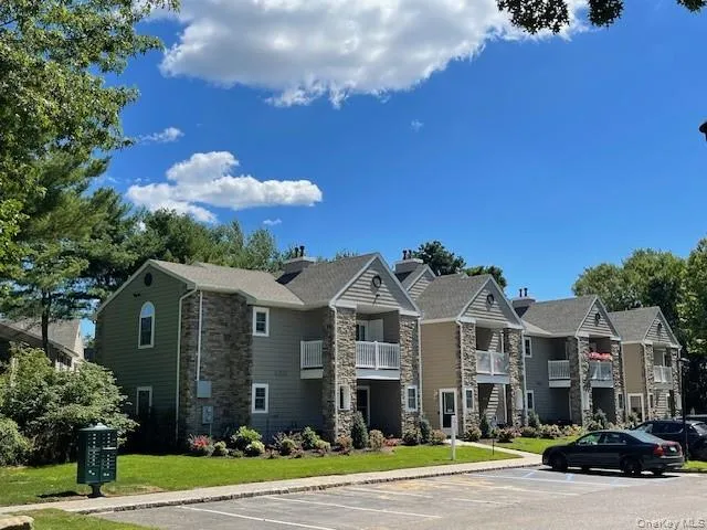 1909 Saddle Rock Road, Islip, NY, 1 Bedroom Bedrooms, 4 Rooms Rooms,1 BathroomBathrooms,Residential Lease,For Rent,Saddle Rock,0,976408 1909 Saddle Rock Road, Islip, NY, 1 Bedroom Bedrooms, 4 Rooms Rooms,1 BathroomBathrooms,Residential Lease,For Rent,Saddle Rock,0,976408