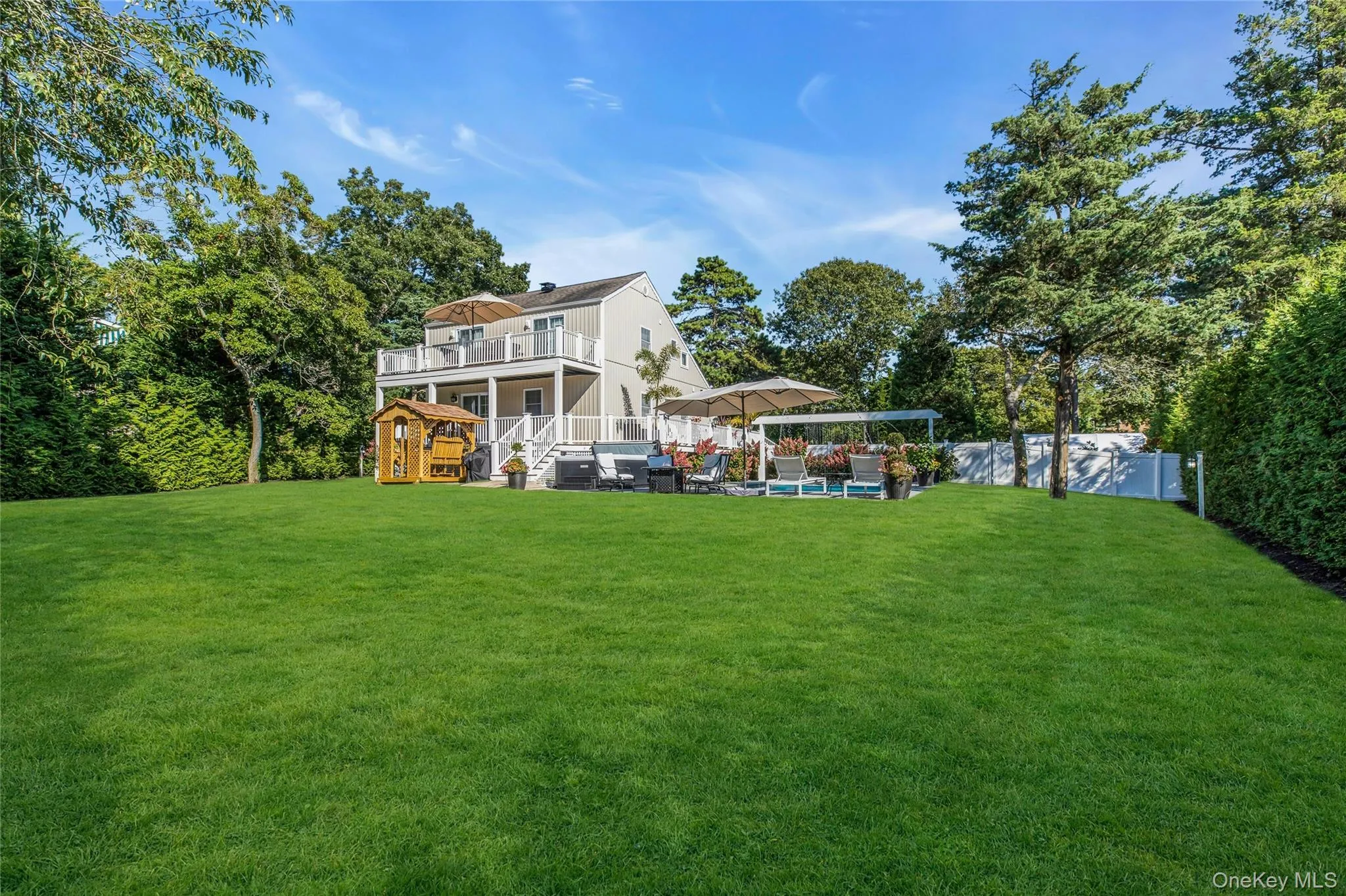 35 Grant Boulevard, Southampton, NY, 4 Bedrooms Bedrooms, 6 Rooms Rooms,3 BathroomsBathrooms,Residential Lease,For Rent,Grant,0,976419 35 Grant Boulevard, Southampton, NY, 4 Bedrooms Bedrooms, 6 Rooms Rooms,3 BathroomsBathrooms,Residential Lease,For Rent,Grant,0,976419