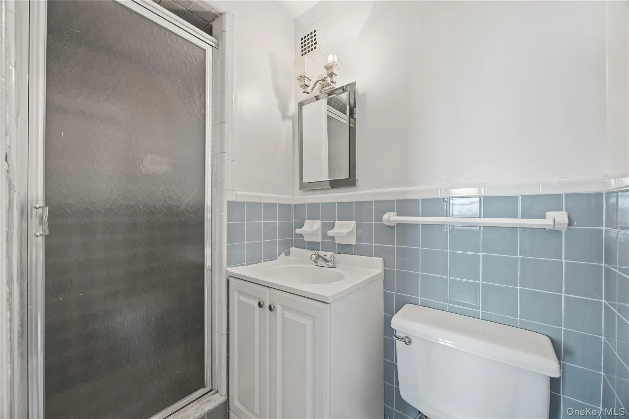 2835 Webb Avenue, New York, NY, 2 Bedrooms Bedrooms, ,2 BathroomsBathrooms,Residential,For Rent,Webb,0,976439 2835 Webb Avenue, New York, NY, 2 Bedrooms Bedrooms, ,2 BathroomsBathrooms,Residential,For Rent,Webb,0,976439