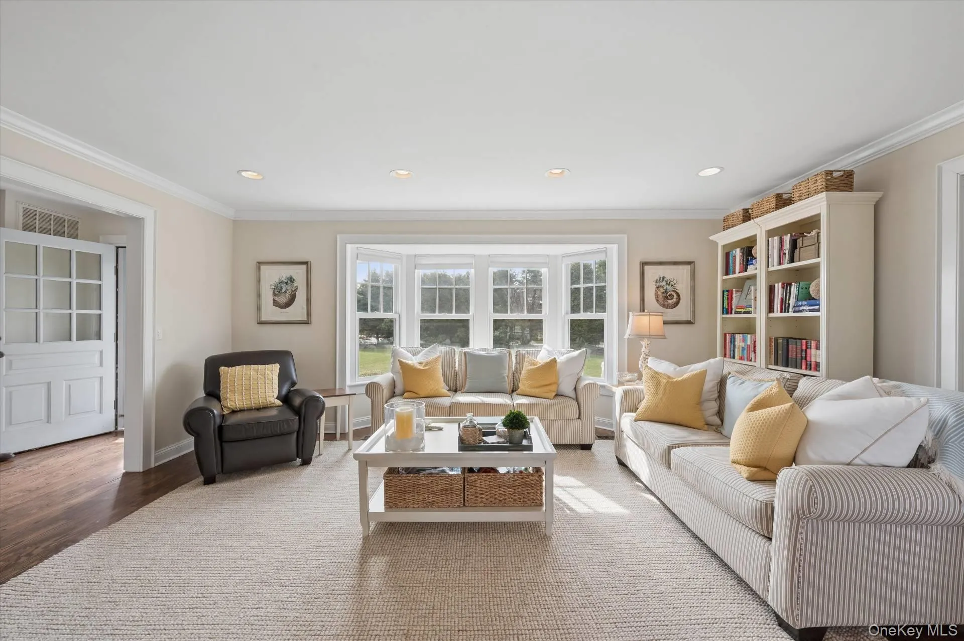 26 Odgen Lane, Southampton, NY, 6 Bedrooms Bedrooms, 15 Rooms Rooms,4 BathroomsBathrooms,Residential Lease,For Rent,Odgen,0,976448 26 Odgen Lane, Southampton, NY, 6 Bedrooms Bedrooms, 15 Rooms Rooms,4 BathroomsBathrooms,Residential Lease,For Rent,Odgen,0,976448