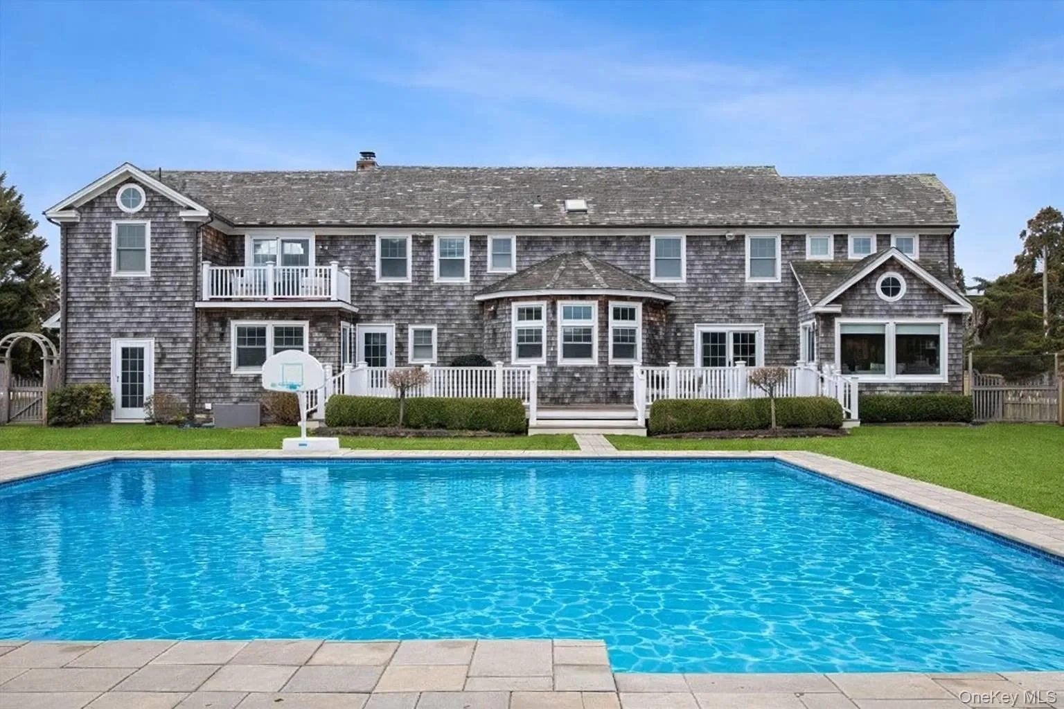 26 Odgen Lane, Southampton, NY, 6 Bedrooms Bedrooms, 15 Rooms Rooms,4 BathroomsBathrooms,Residential Lease,For Rent,Odgen,0,976448 26 Odgen Lane, Southampton, NY, 6 Bedrooms Bedrooms, 15 Rooms Rooms,4 BathroomsBathrooms,Residential Lease,For Rent,Odgen,0,976448