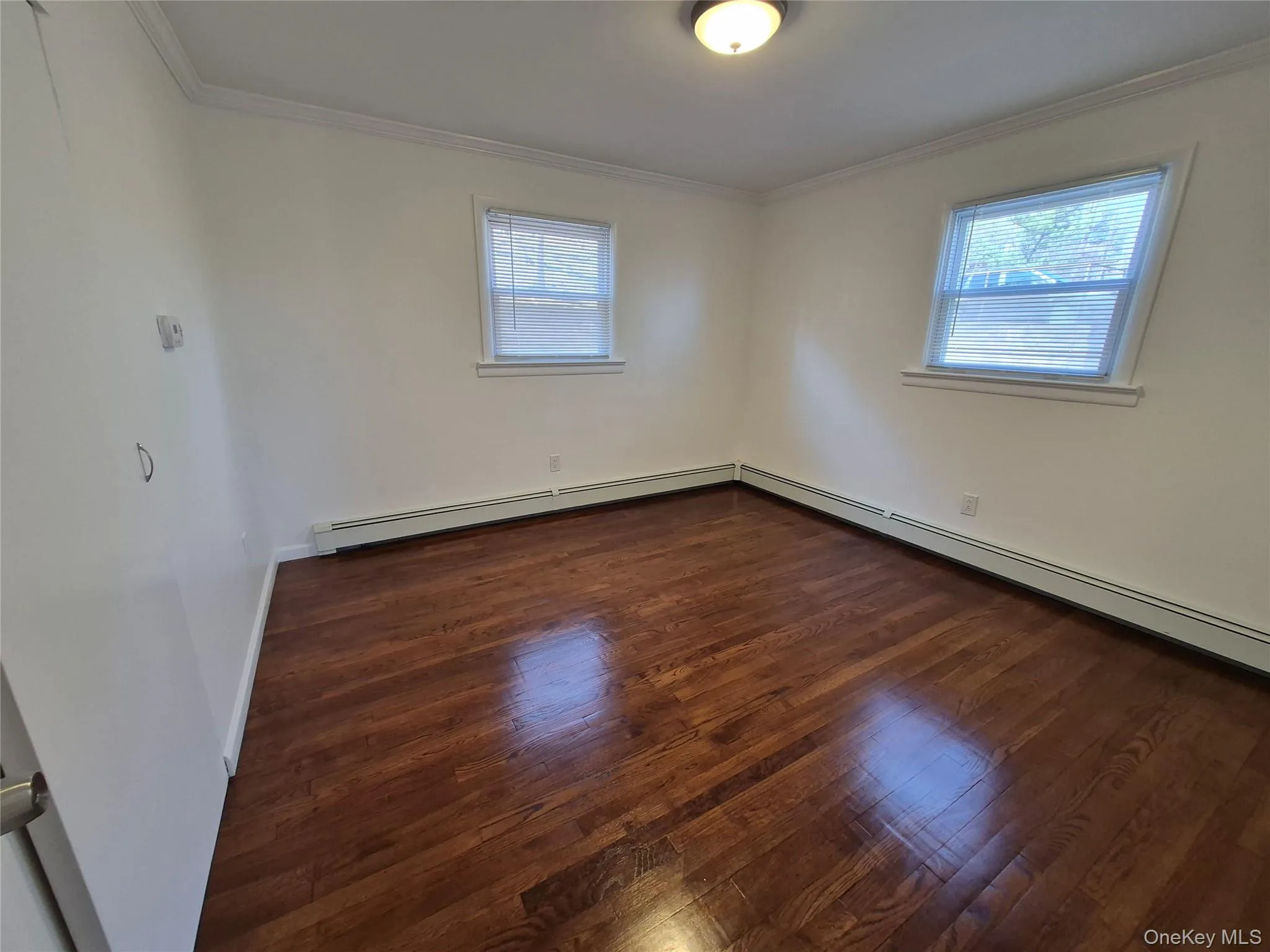 27 Oakwood Drive, Orangetown, NY, 3 Bedrooms Bedrooms, 6 Rooms Rooms,1 BathroomBathrooms,Residential Lease,For Rent,Oakwood,0,976461 27 Oakwood Drive, Orangetown, NY, 3 Bedrooms Bedrooms, 6 Rooms Rooms,1 BathroomBathrooms,Residential Lease,For Rent,Oakwood,0,976461