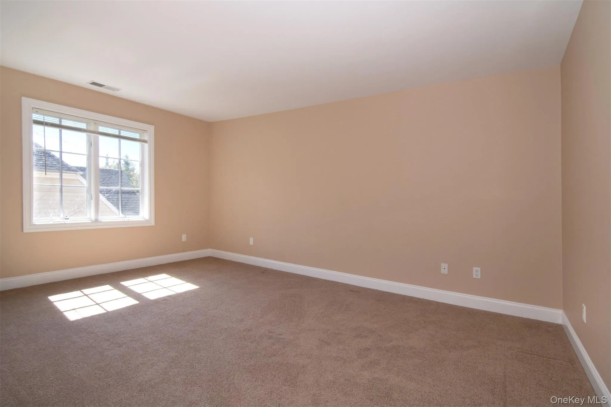 9 Stony Gate Oval, New Rochelle, NY, 4 Bedrooms Bedrooms, 10 Rooms Rooms,3 BathroomsBathrooms,Residential Lease,For Rent,Stony Gate,0,976471 9 Stony Gate Oval, New Rochelle, NY, 4 Bedrooms Bedrooms, 10 Rooms Rooms,3 BathroomsBathrooms,Residential Lease,For Rent,Stony Gate,0,976471