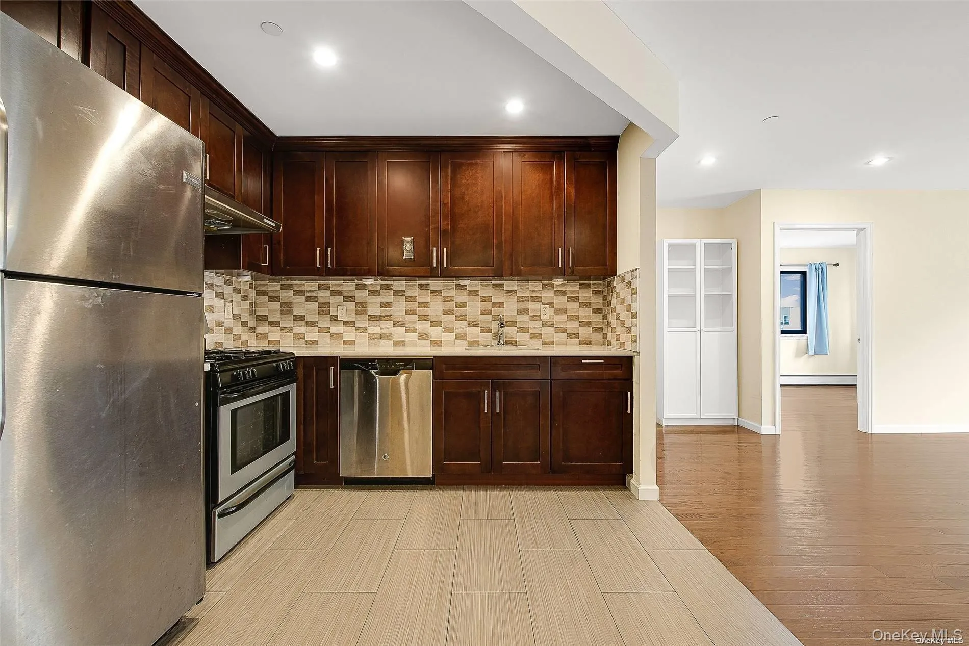94-11 65th Road, New York, NY, 2 Bedrooms Bedrooms, 5 Rooms Rooms,2 BathroomsBathrooms,Residential Lease,For Rent,65th,0,976476 94-11 65th Road, New York, NY, 2 Bedrooms Bedrooms, 5 Rooms Rooms,2 BathroomsBathrooms,Residential Lease,For Rent,65th,0,976476