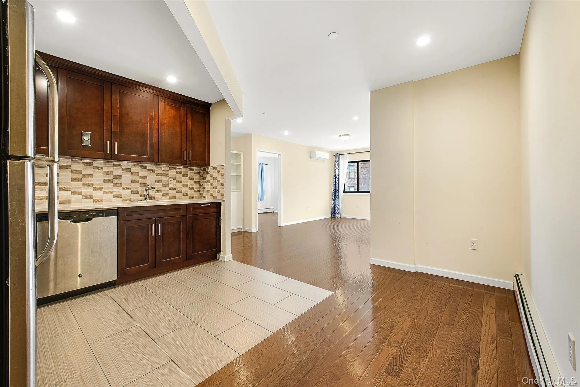 94-11 65th Road, New York, NY, 2 Bedrooms Bedrooms, 5 Rooms Rooms,2 BathroomsBathrooms,Residential Lease,For Rent,65th,0,976476 94-11 65th Road, New York, NY, 2 Bedrooms Bedrooms, 5 Rooms Rooms,2 BathroomsBathrooms,Residential Lease,For Rent,65th,0,976476