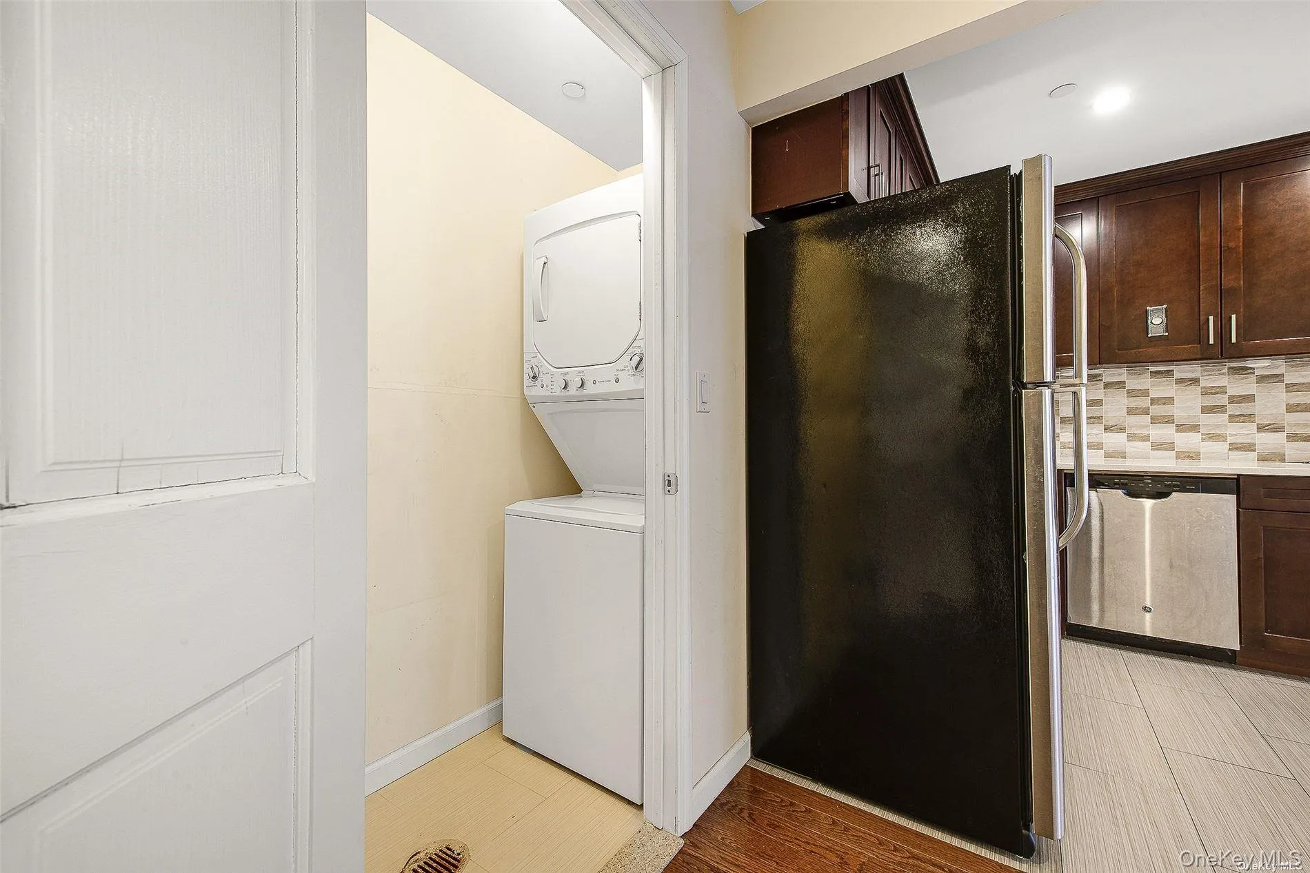 94-11 65th Road, New York, NY, 2 Bedrooms Bedrooms, 5 Rooms Rooms,2 BathroomsBathrooms,Residential Lease,For Rent,65th,0,976476 94-11 65th Road, New York, NY, 2 Bedrooms Bedrooms, 5 Rooms Rooms,2 BathroomsBathrooms,Residential Lease,For Rent,65th,0,976476