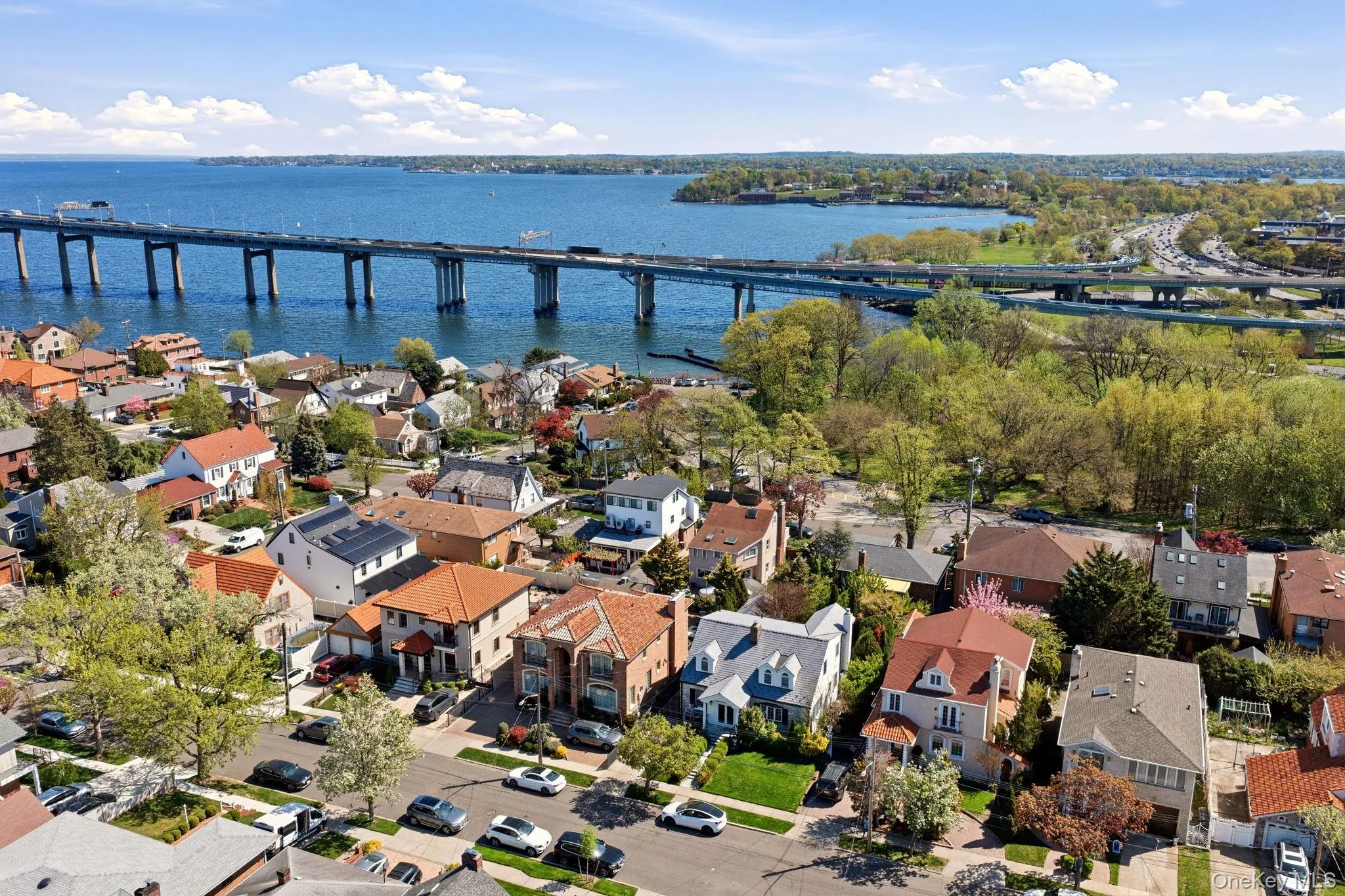 View of Throgs Neck Bridge View of Throgs Neck Bridge