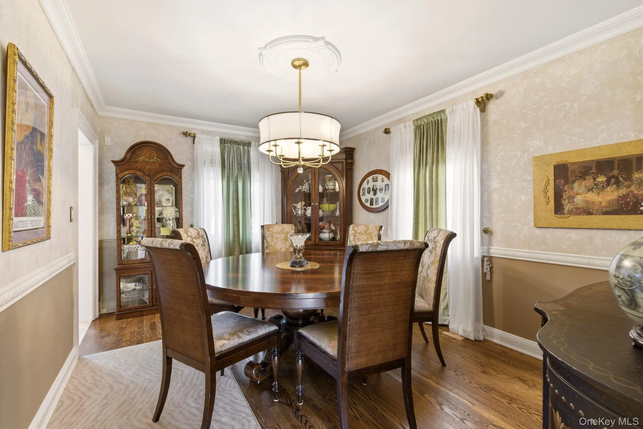 Crown moldings, hardwood floors elegant appointments Crown moldings, hardwood floors elegant appointments